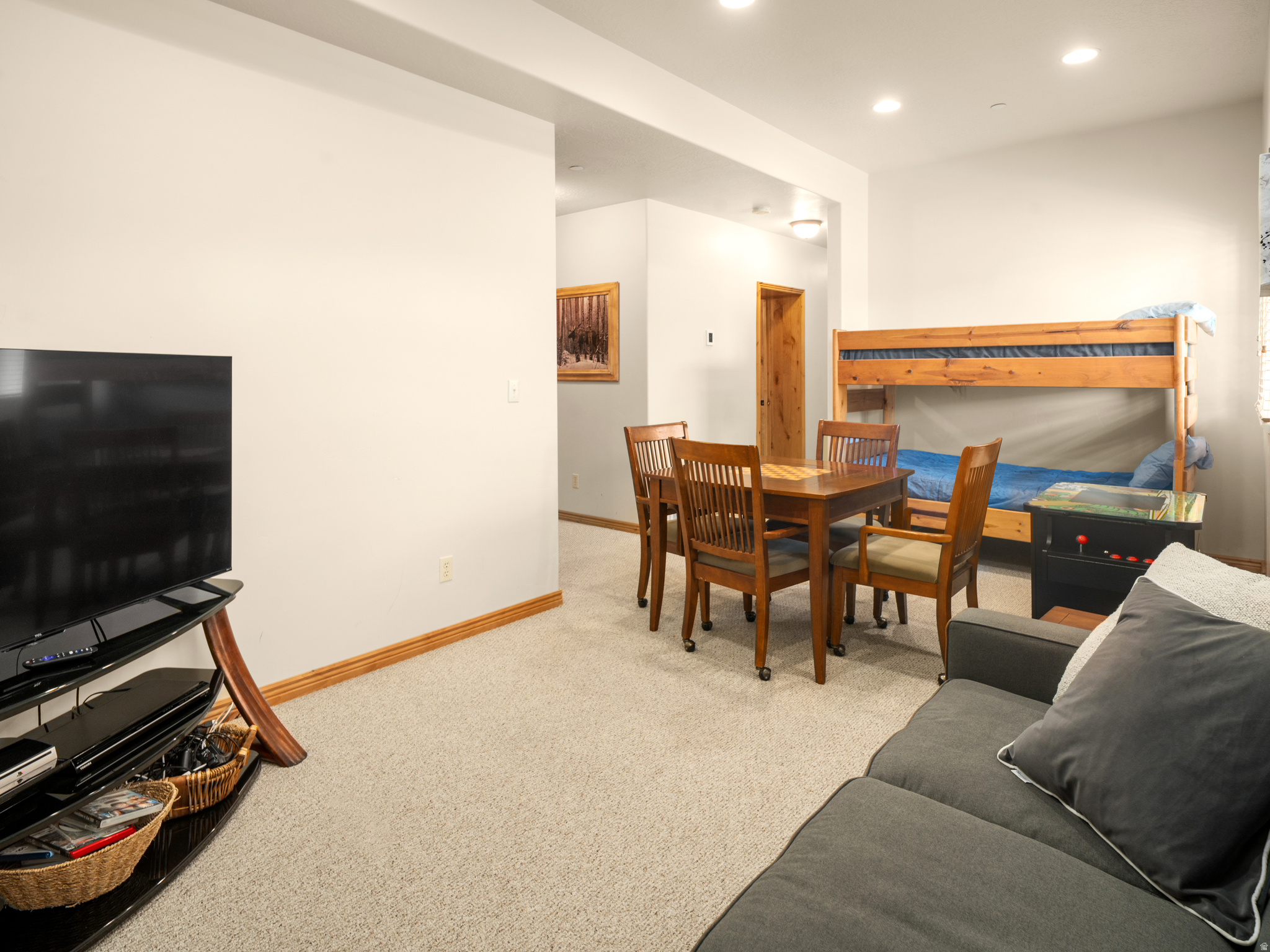 THE CASCADES - Residential
