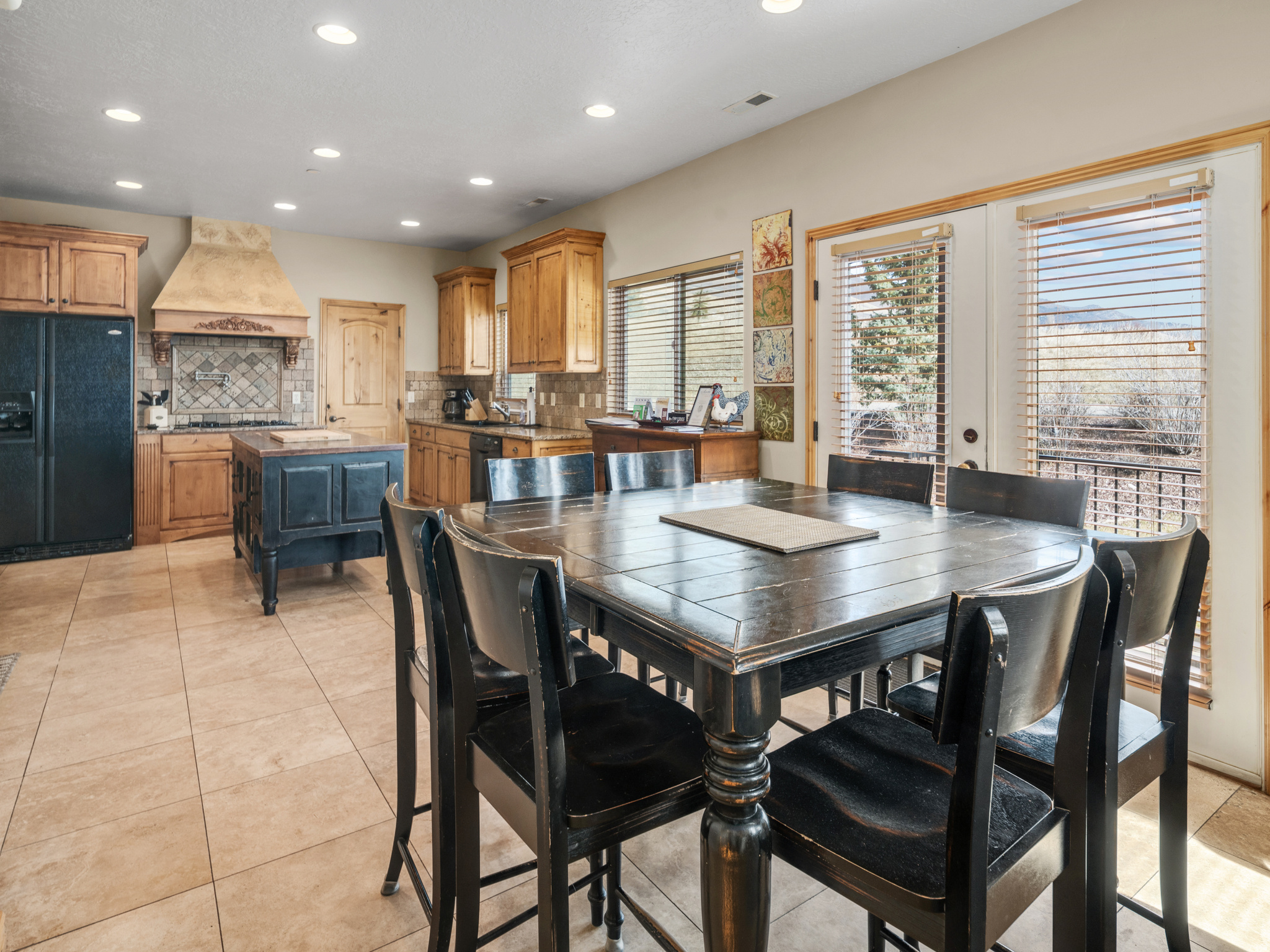 THE CASCADES - Residential