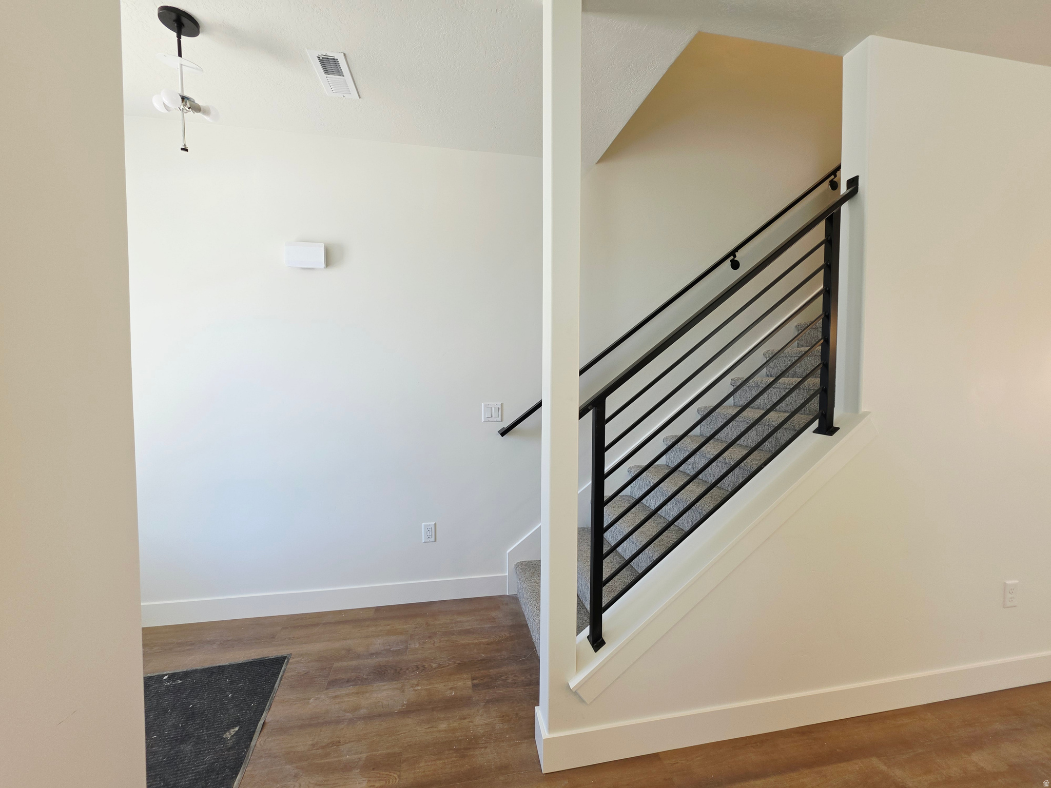 CREEKSIDE AT JDC RANCH - Residential