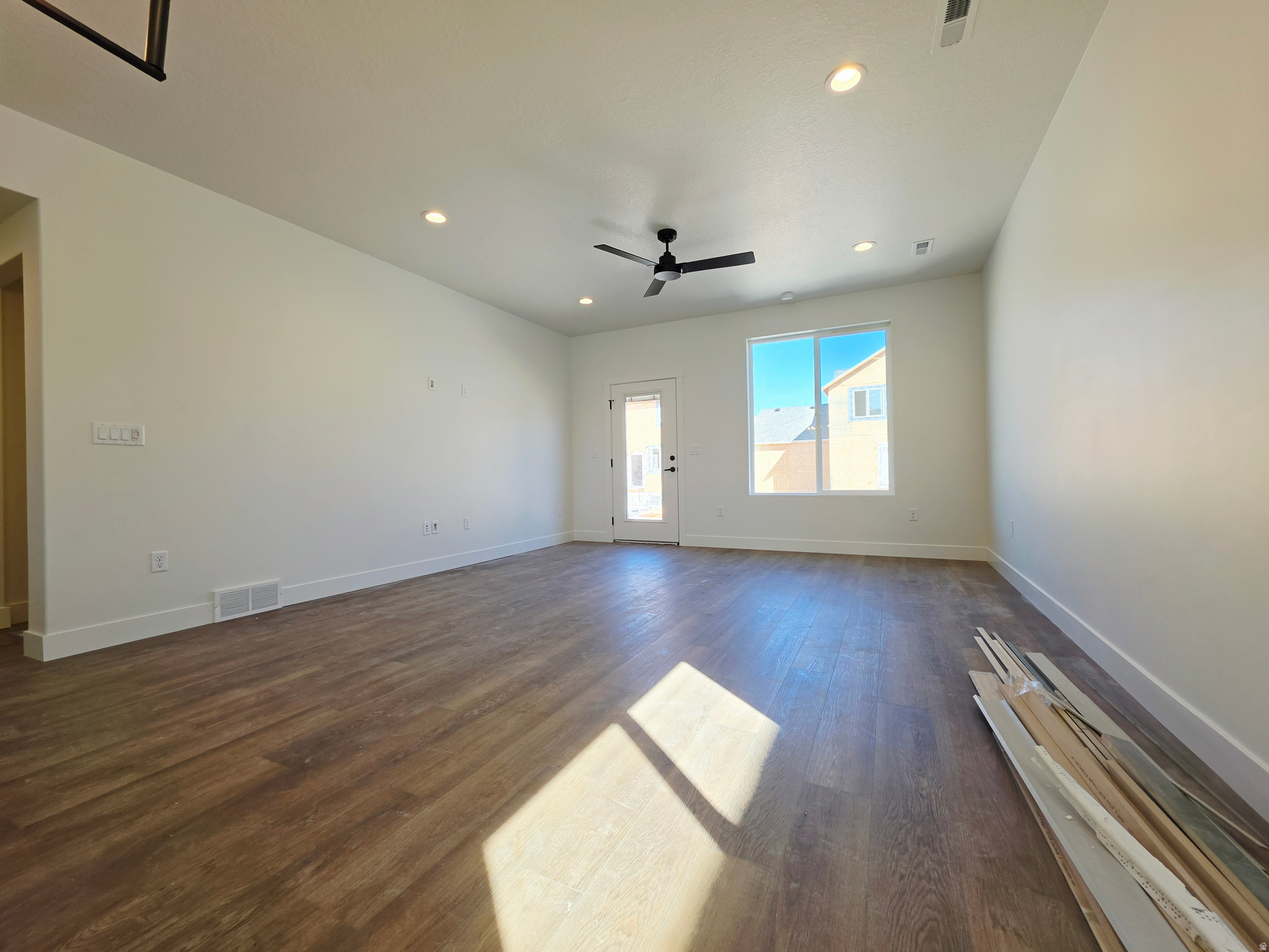 CREEKSIDE AT JDC RANCH - Residential