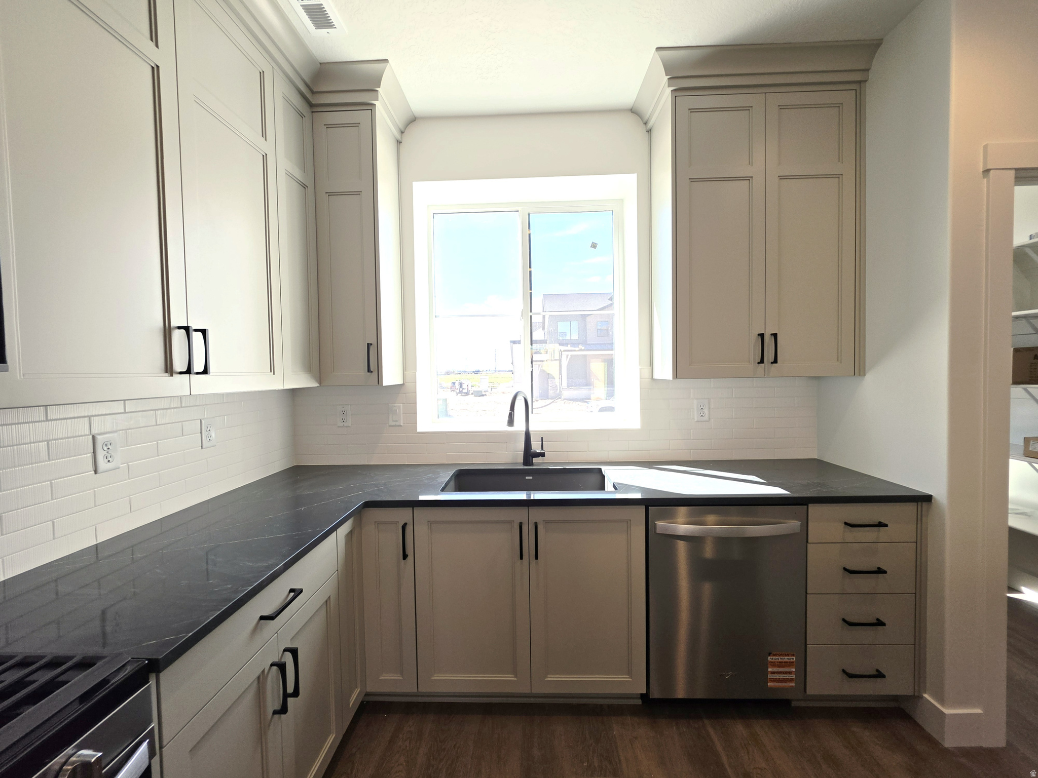 CREEKSIDE AT JDC RANCH - Residential