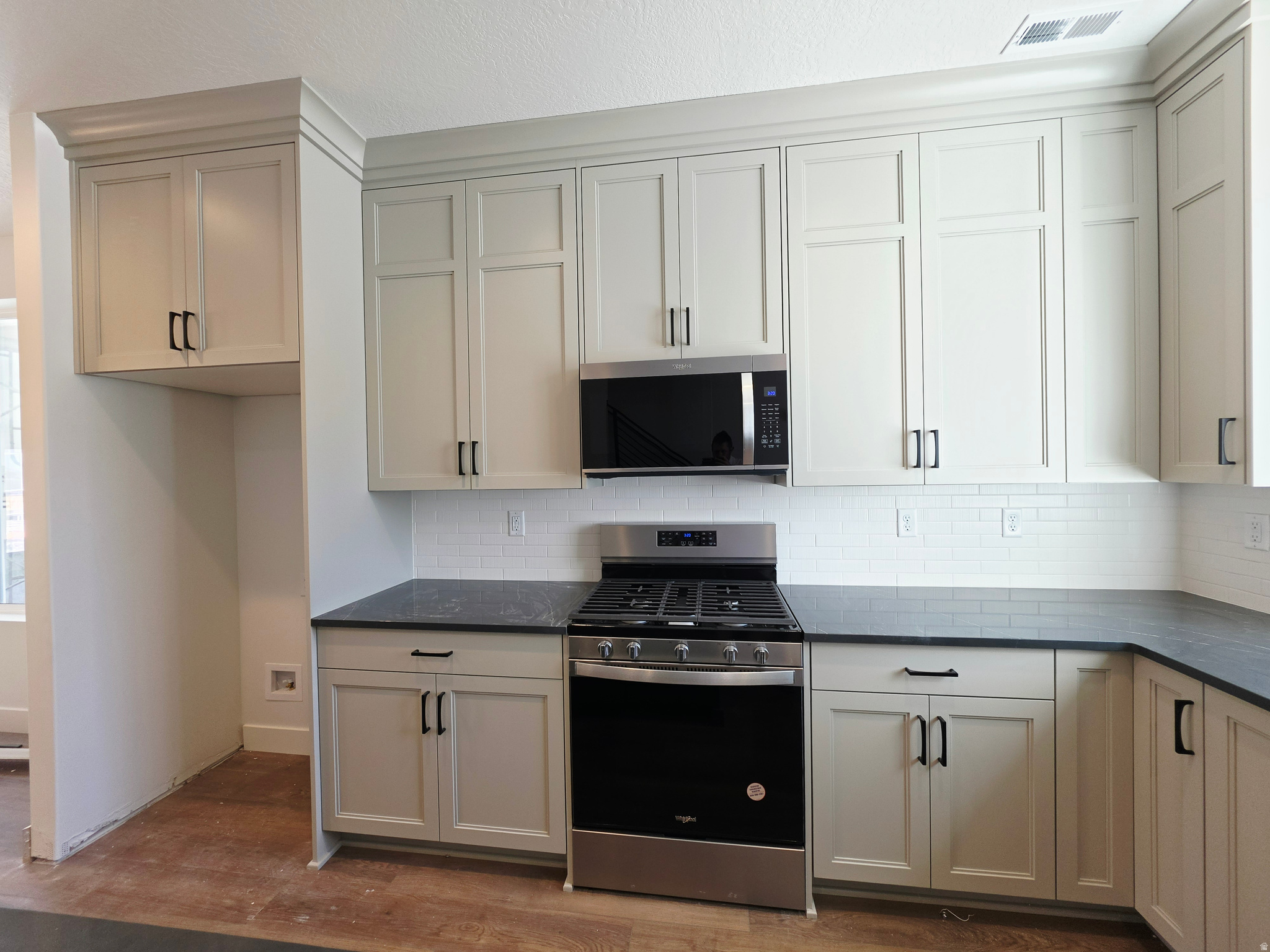 CREEKSIDE AT JDC RANCH - Residential