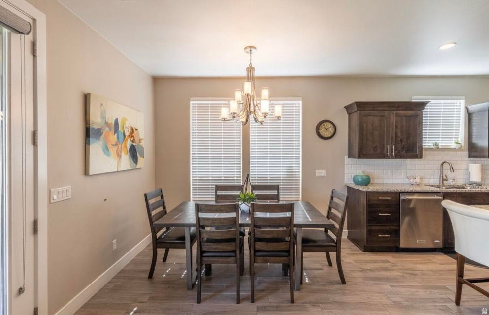 LEDGES OF ST GEORGE PH 7 - Residential
