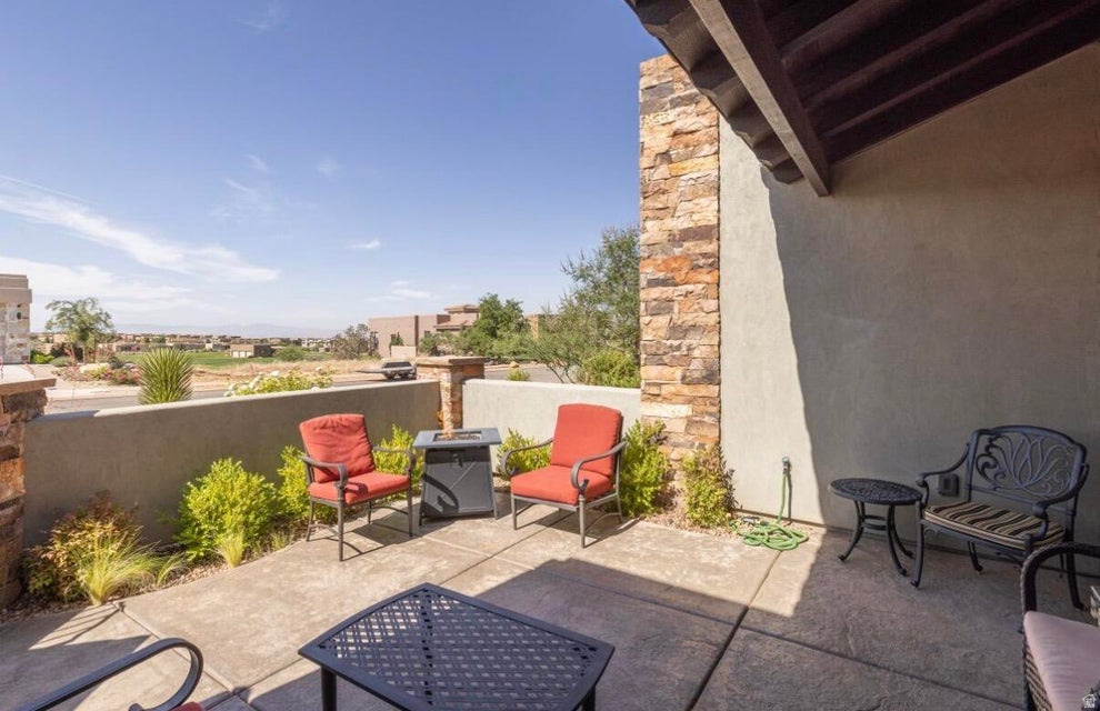 LEDGES OF ST GEORGE PH 7 - Residential
