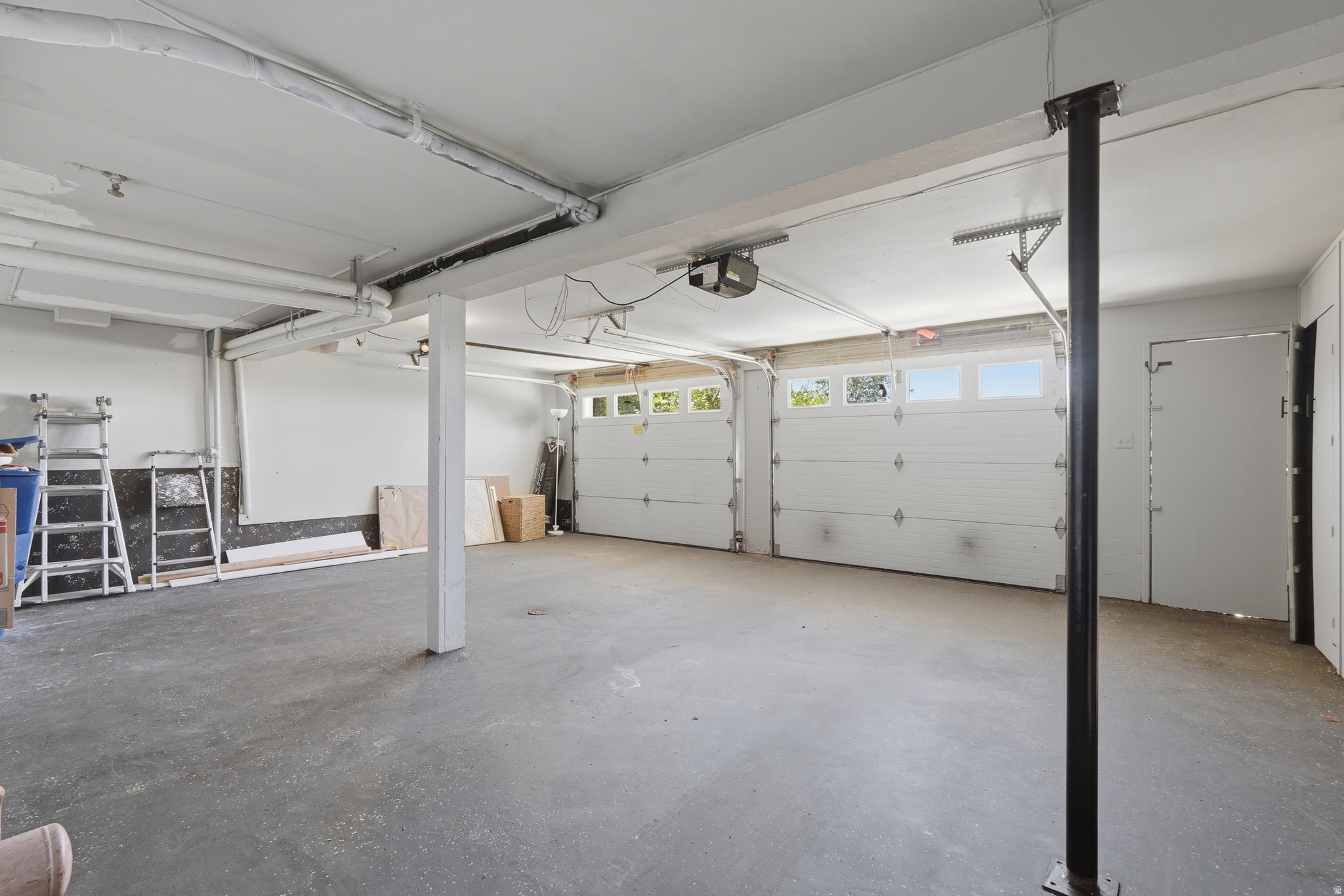 KINGSTON HEIGHTS SECOND ANNEX - Residential