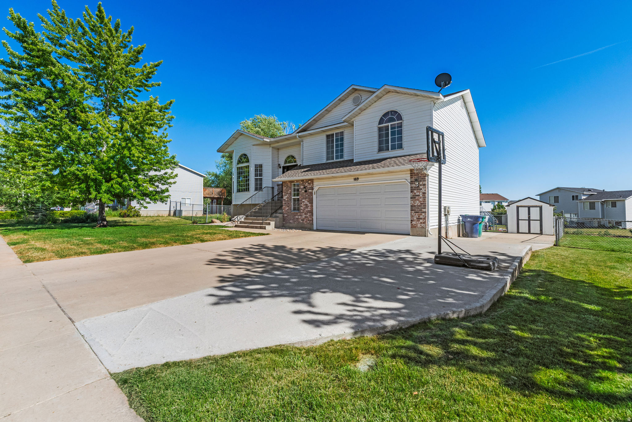 ANTELOPE CROSSING - Residential