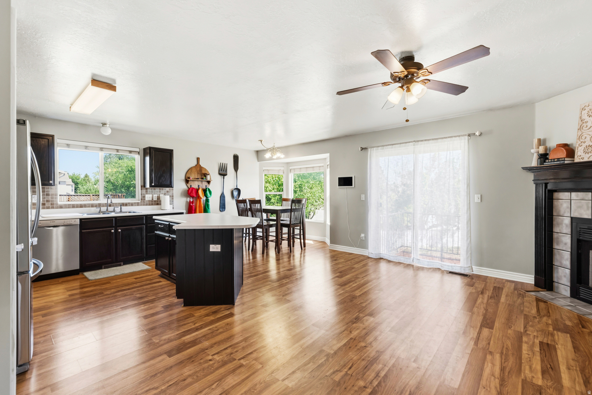 ANTELOPE CROSSING - Residential