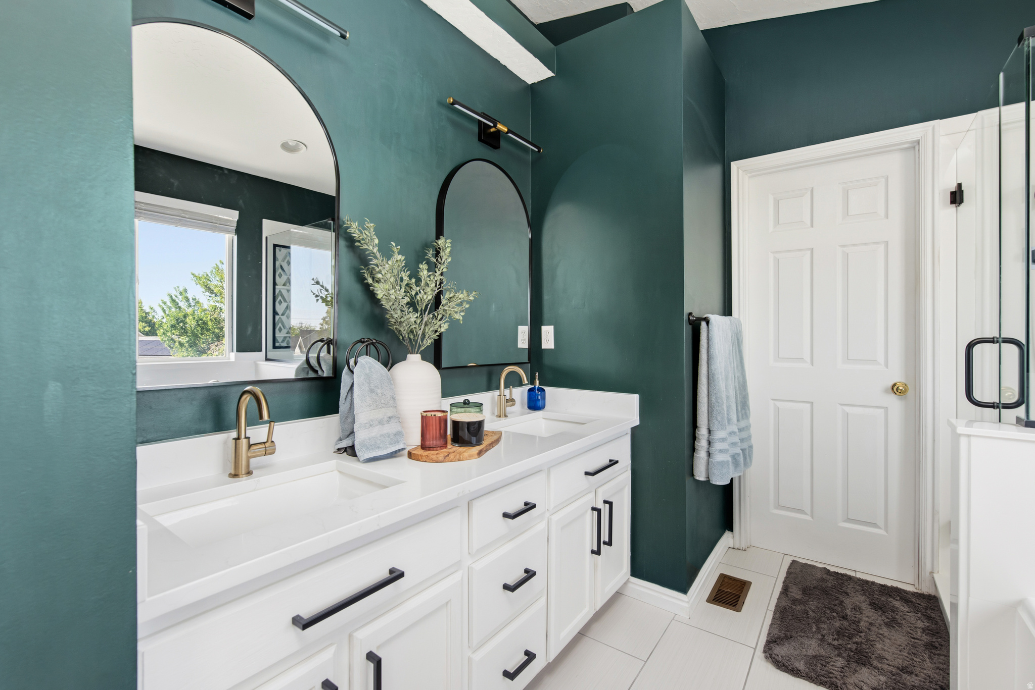 ANTELOPE CROSSING - Residential