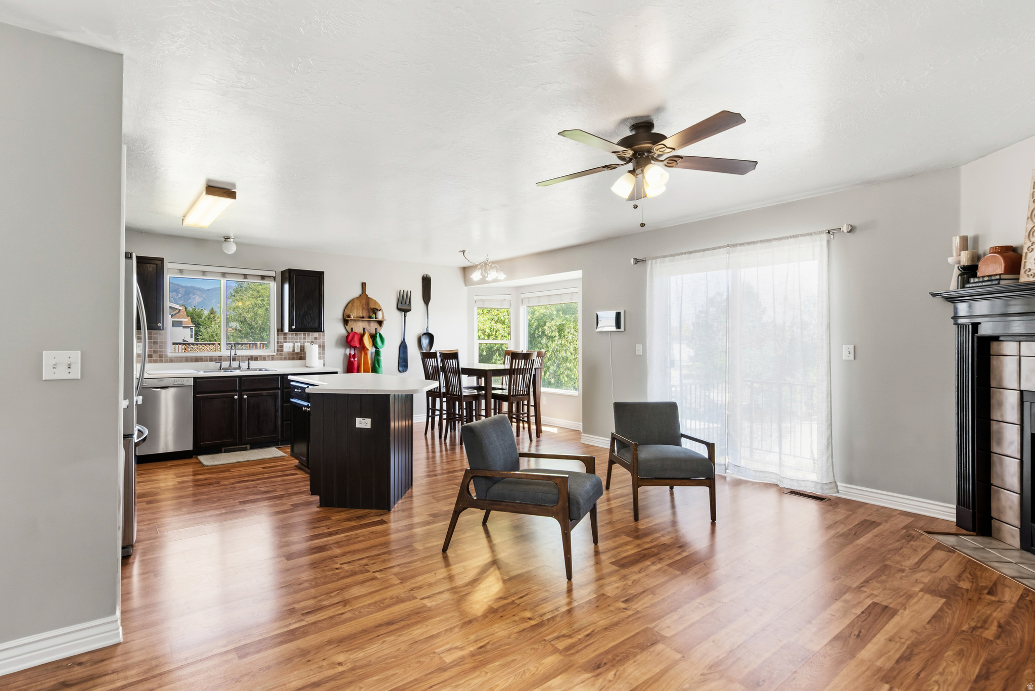 ANTELOPE CROSSING - Residential