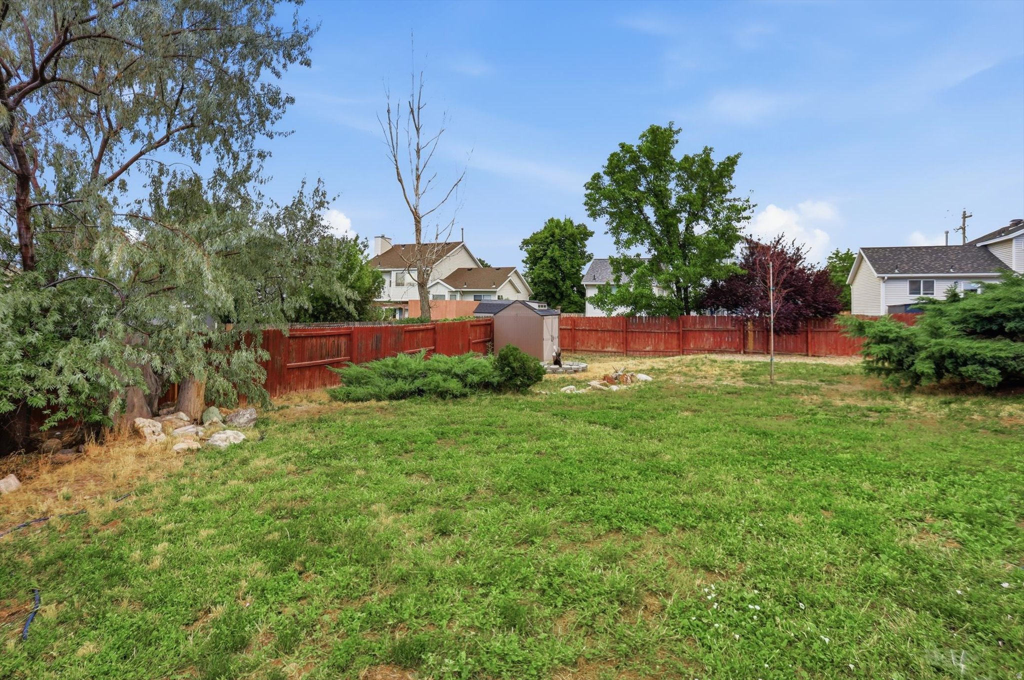 OQUIRRH SHADOWS - Residential