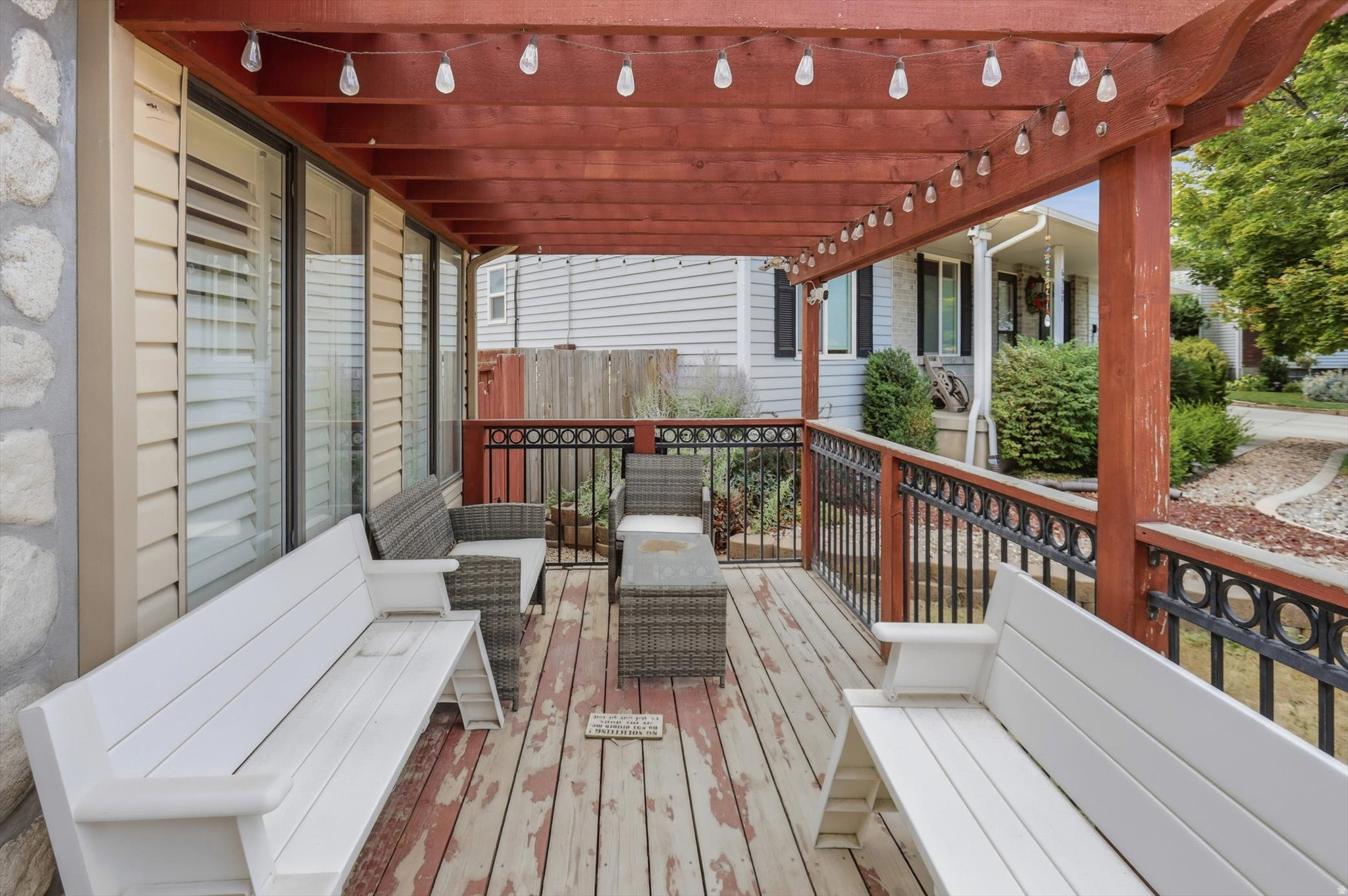 OQUIRRH SHADOWS - Residential