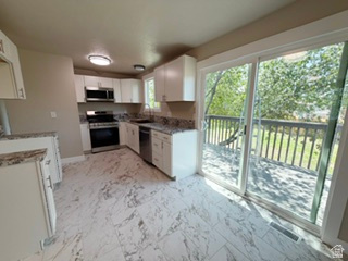 BROOK HOLLOW - Residential