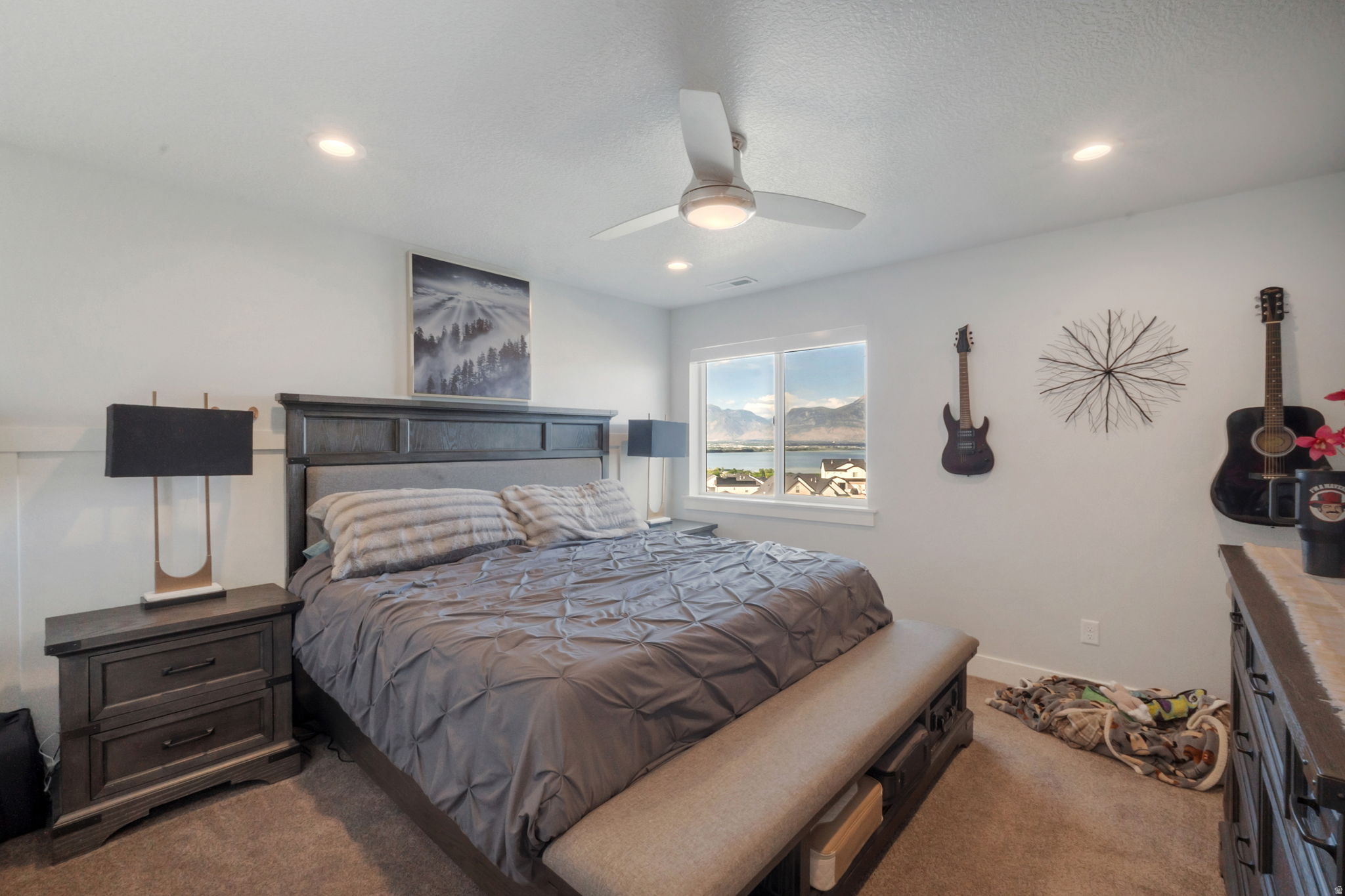 LANDROCK CONNECTION - Residential