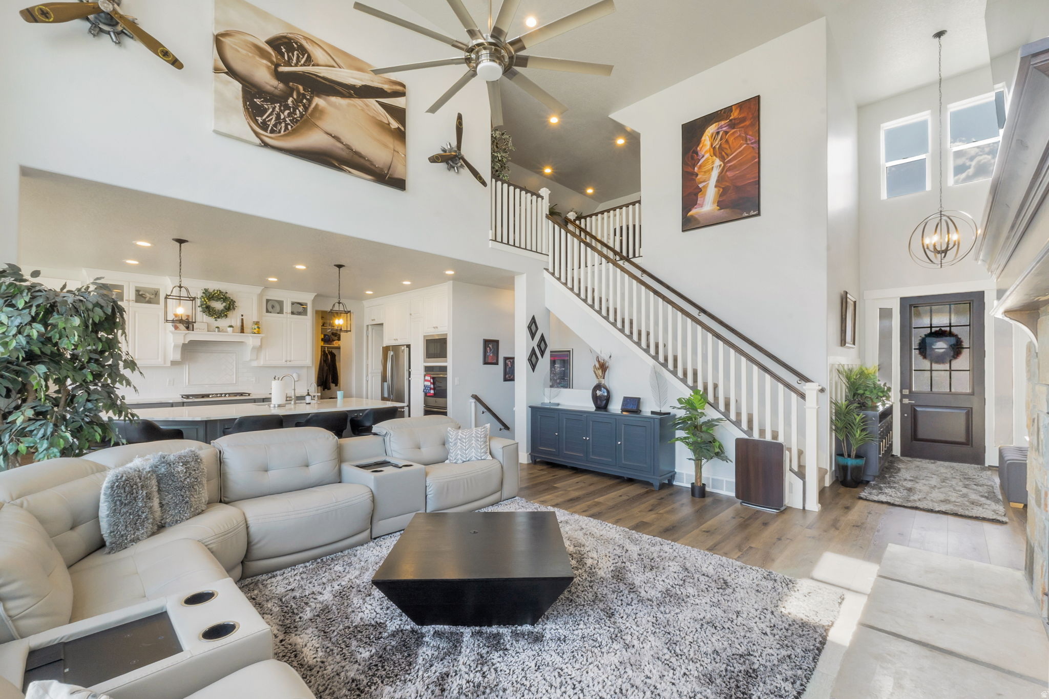 LANDROCK CONNECTION - Residential