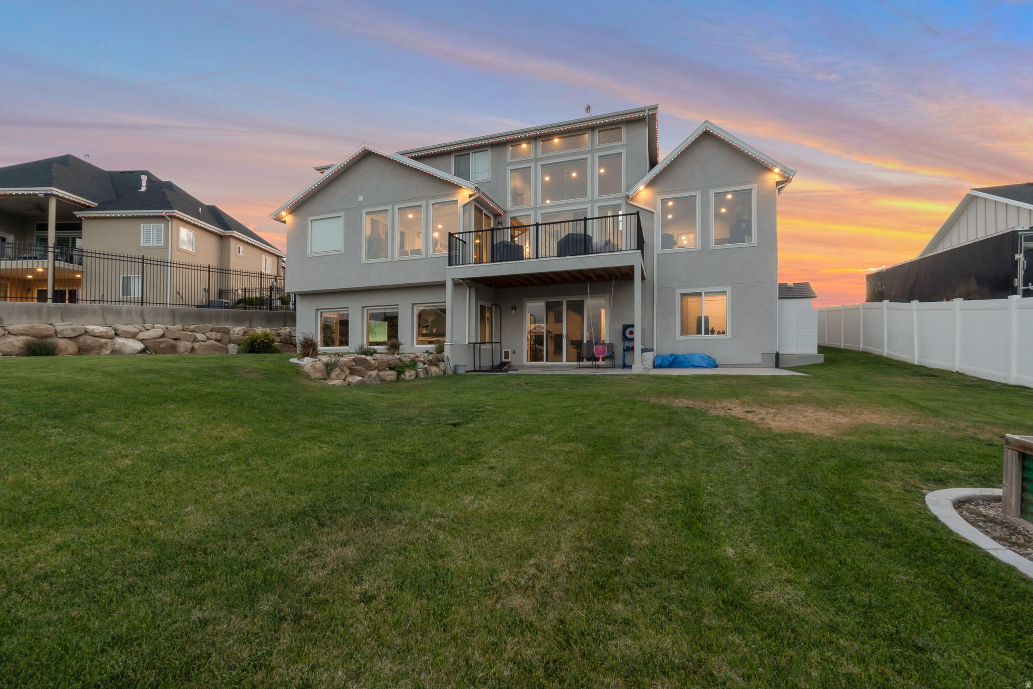 LANDROCK CONNECTION - Residential