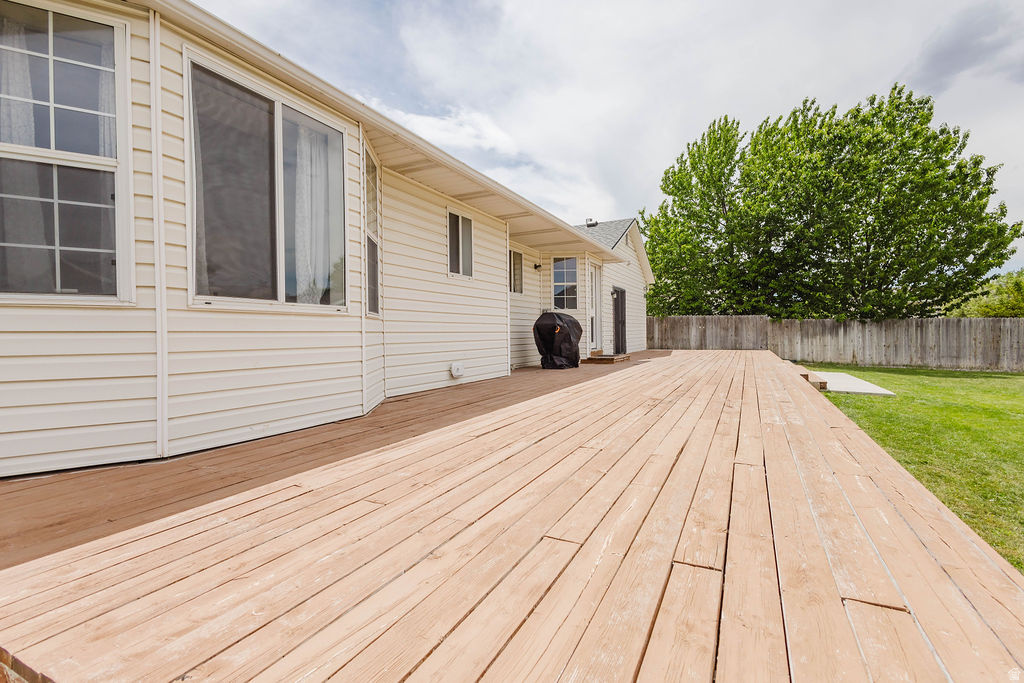 COUNTRY LANE - Residential