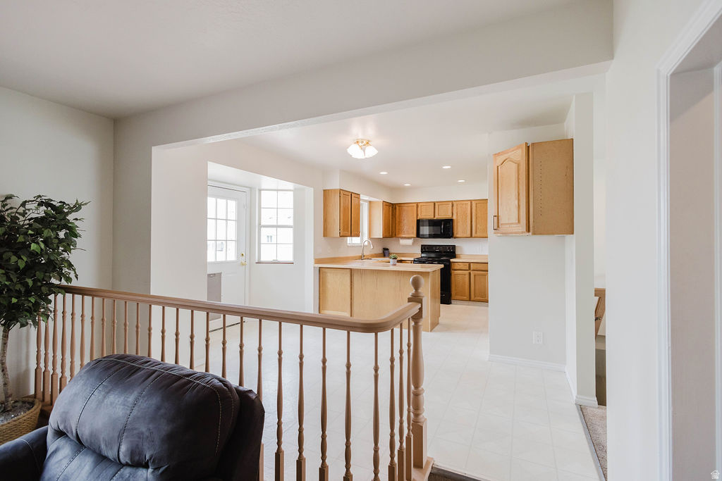 COUNTRY LANE - Residential