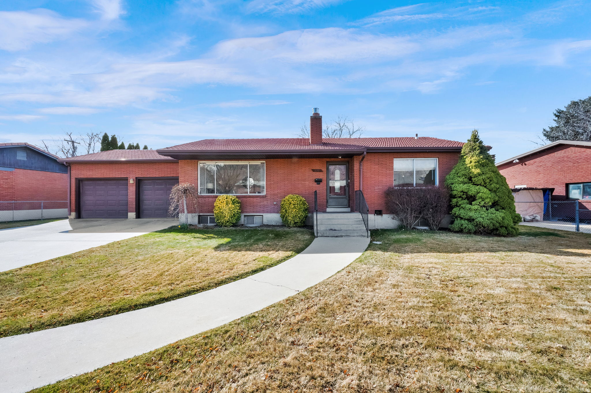 LINCOLN GARDENS - Residential