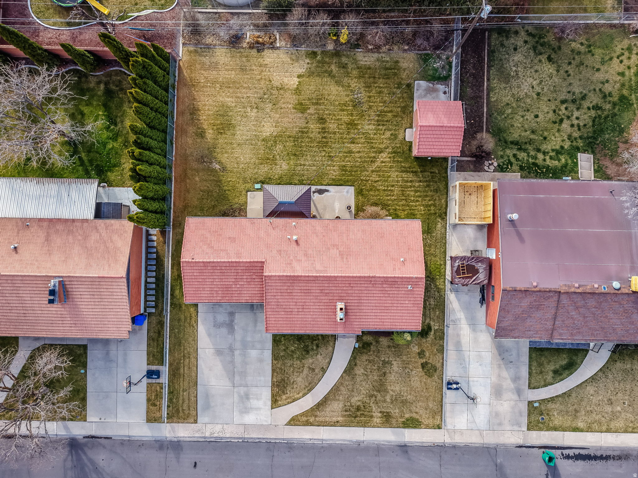 LINCOLN GARDENS - Residential
