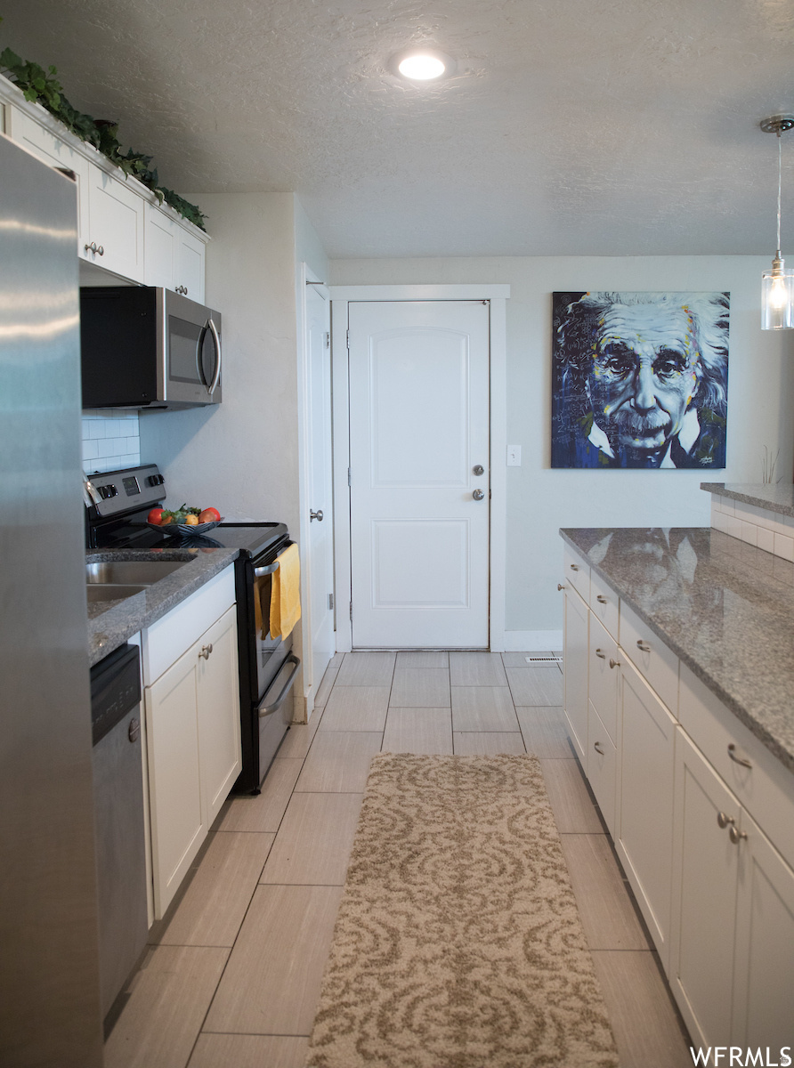 MEADOWS - Residential