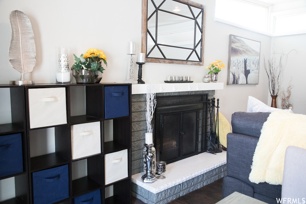 MEADOWS - Residential