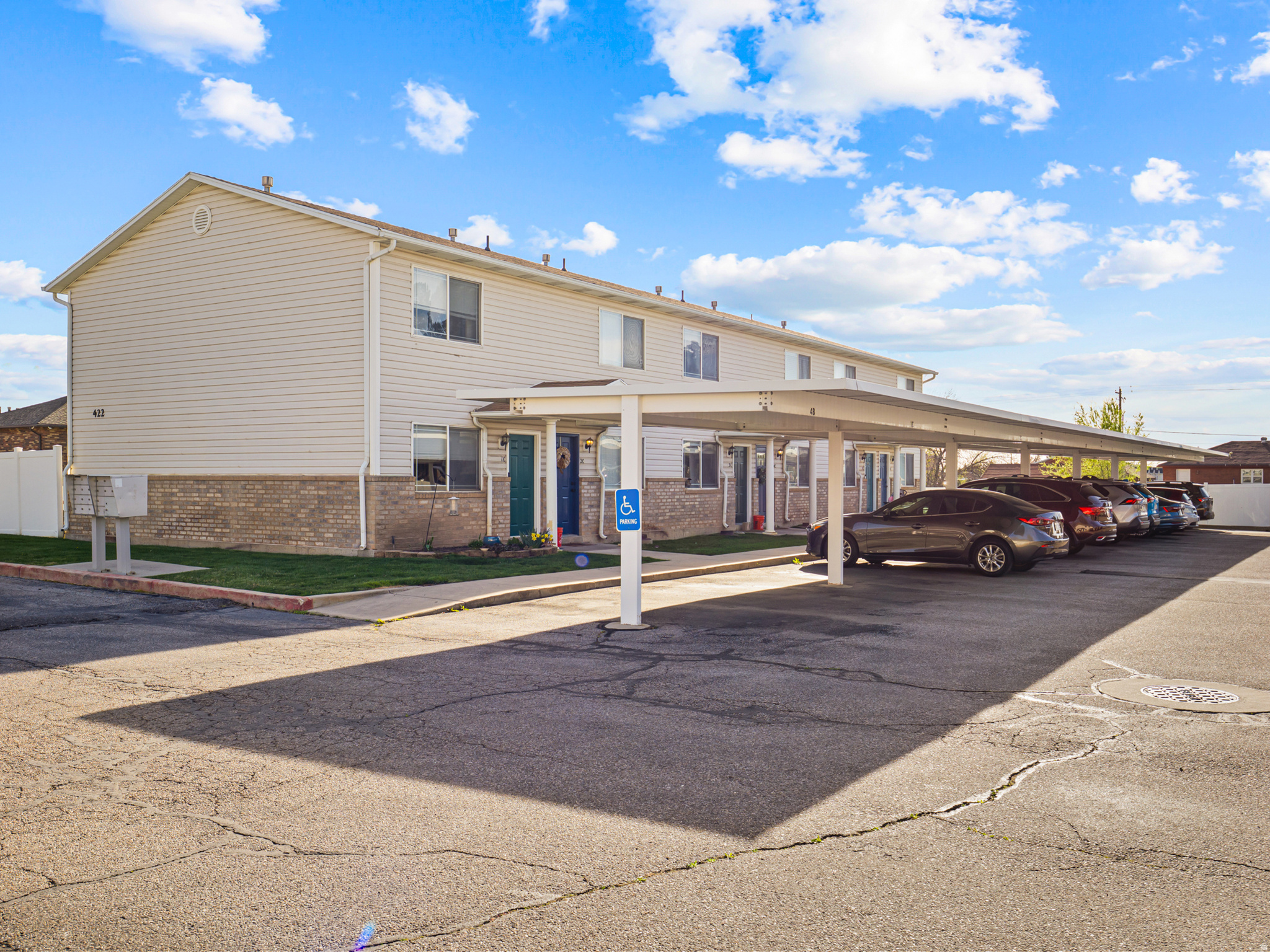 PICKFORD ESTATES - Residential