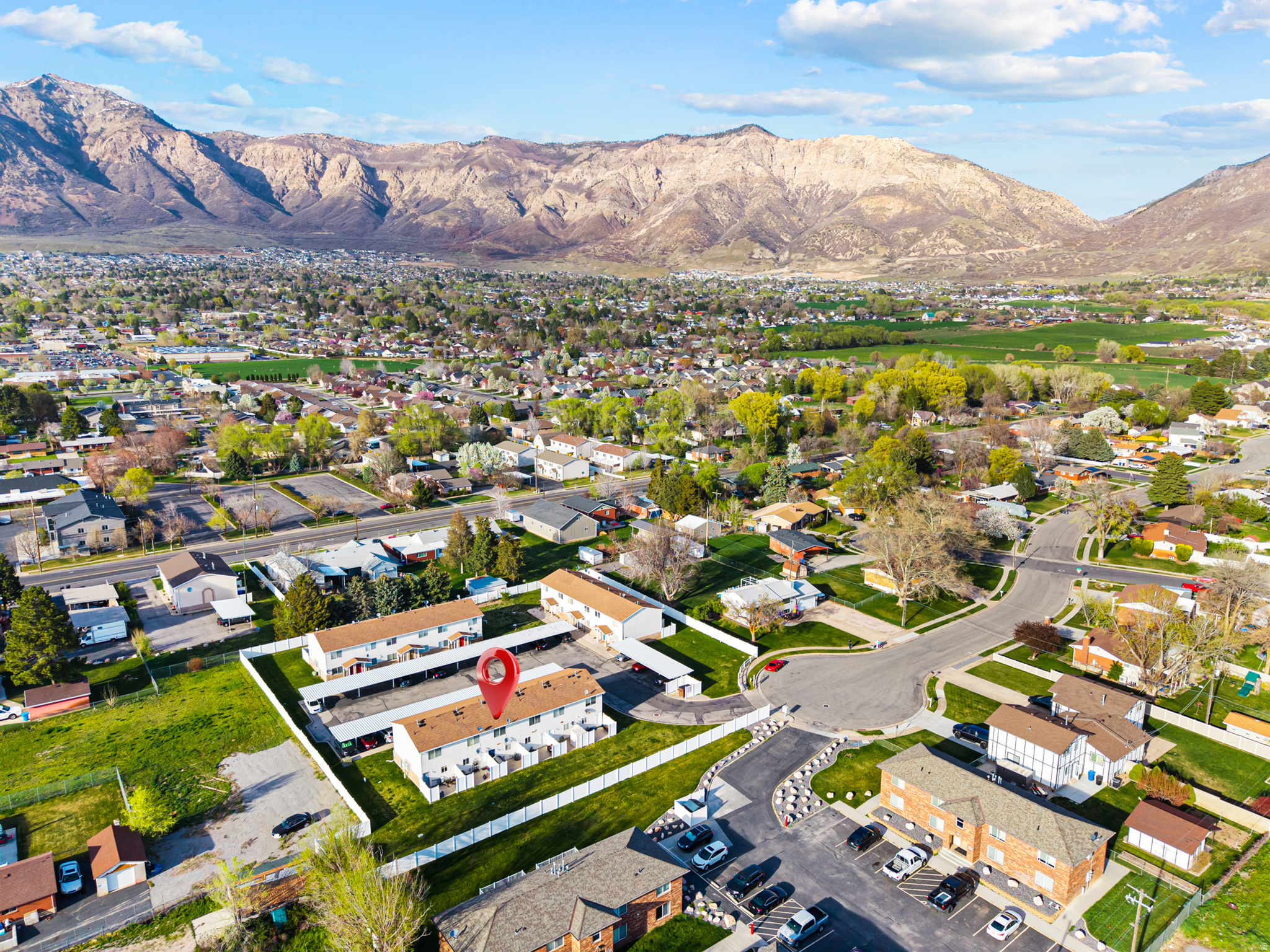 PICKFORD ESTATES - Residential