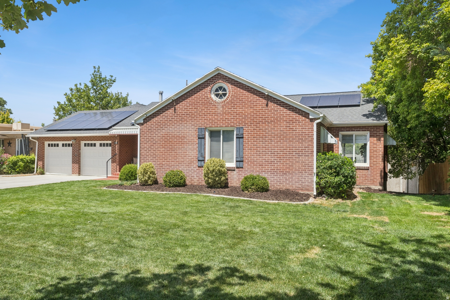 HIGHLAND PARK - Residential