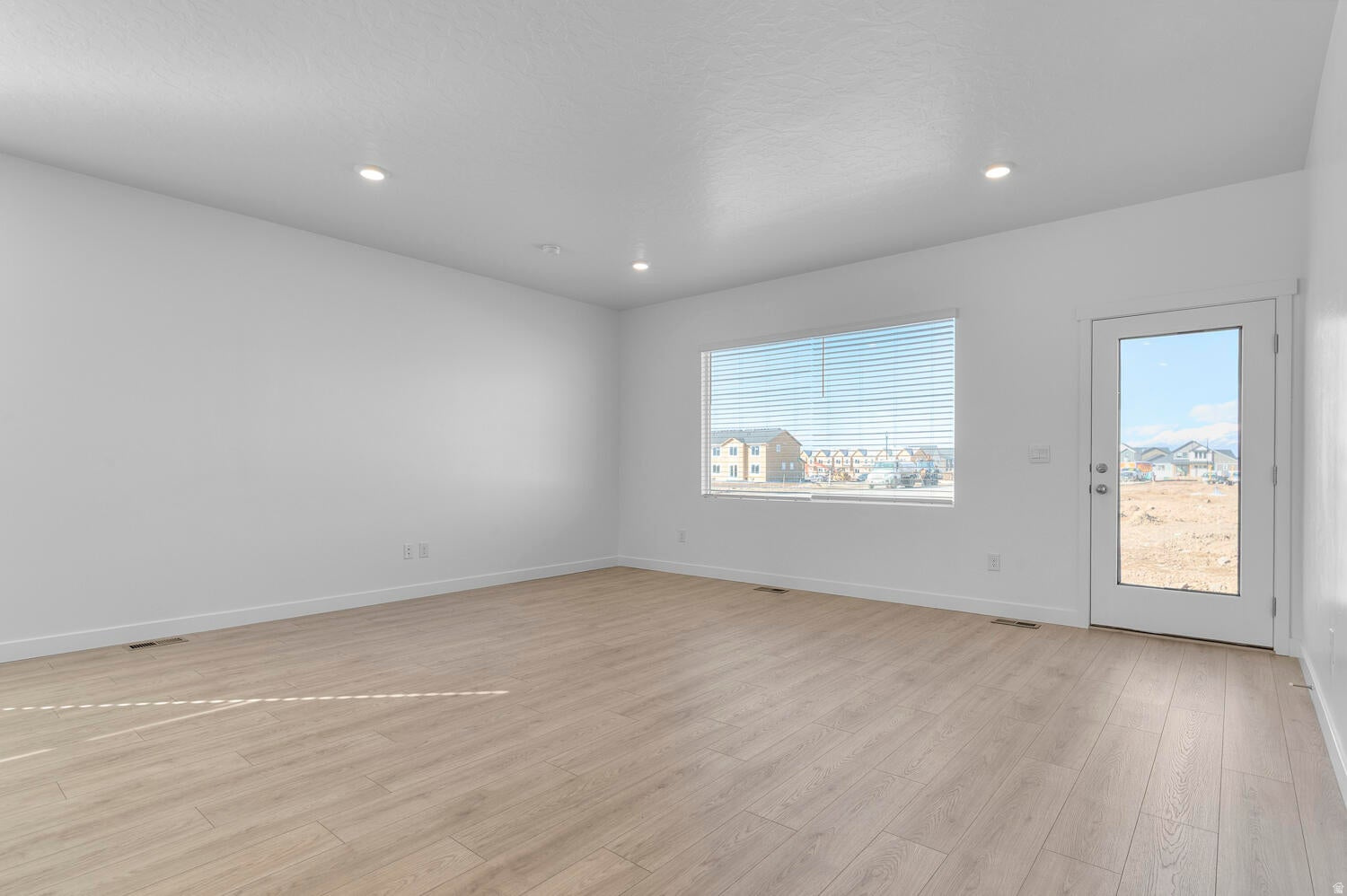 LONG VALLEY - Residential
