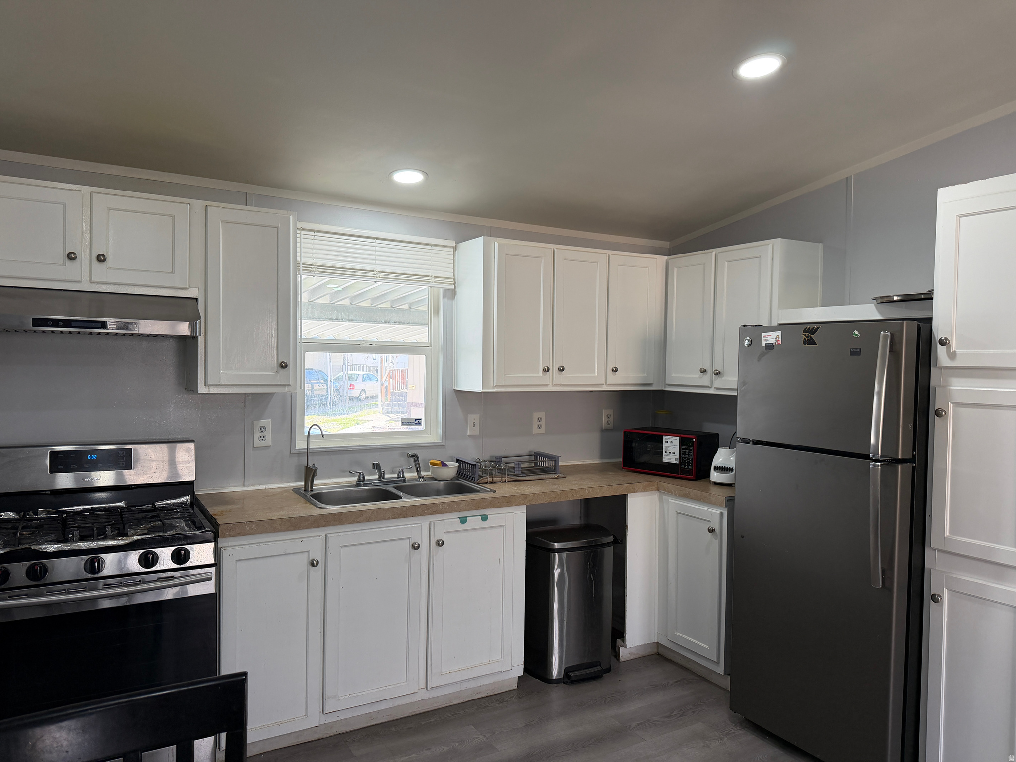 MOUNTAIN VIEW MHC - Residential