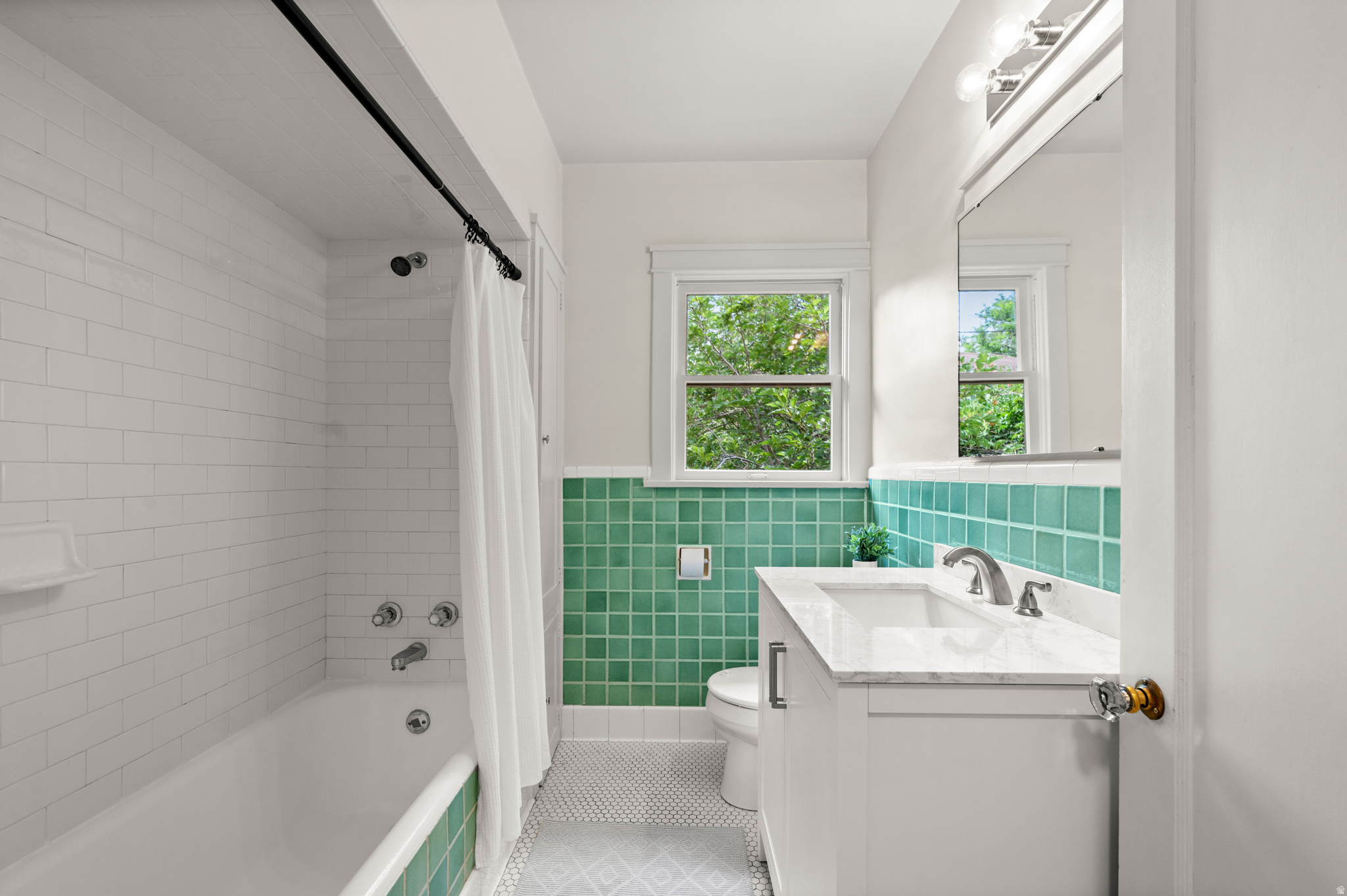 GILMER PARK - Residential