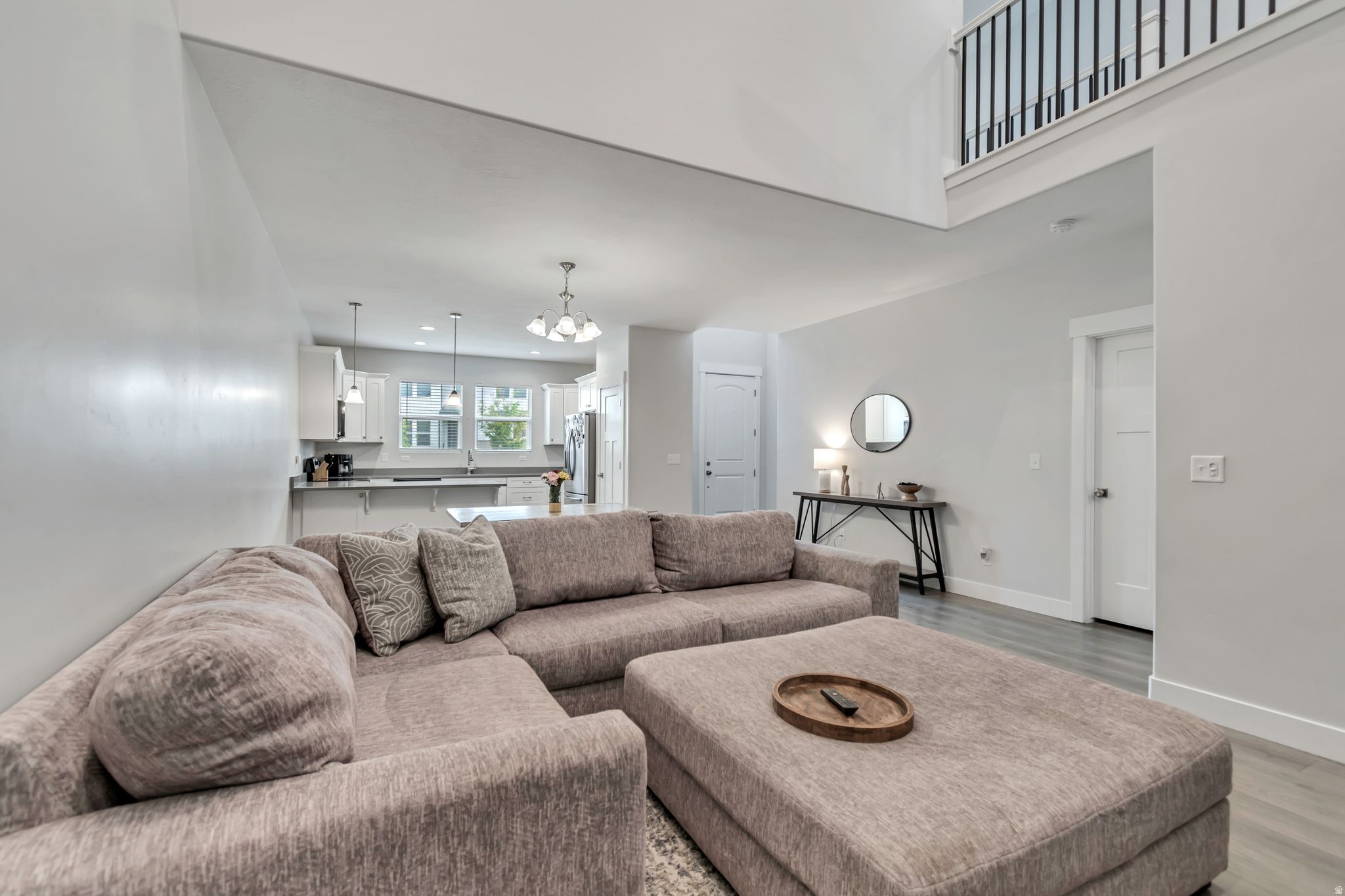 MOUNTAIN RIDGE - Residential