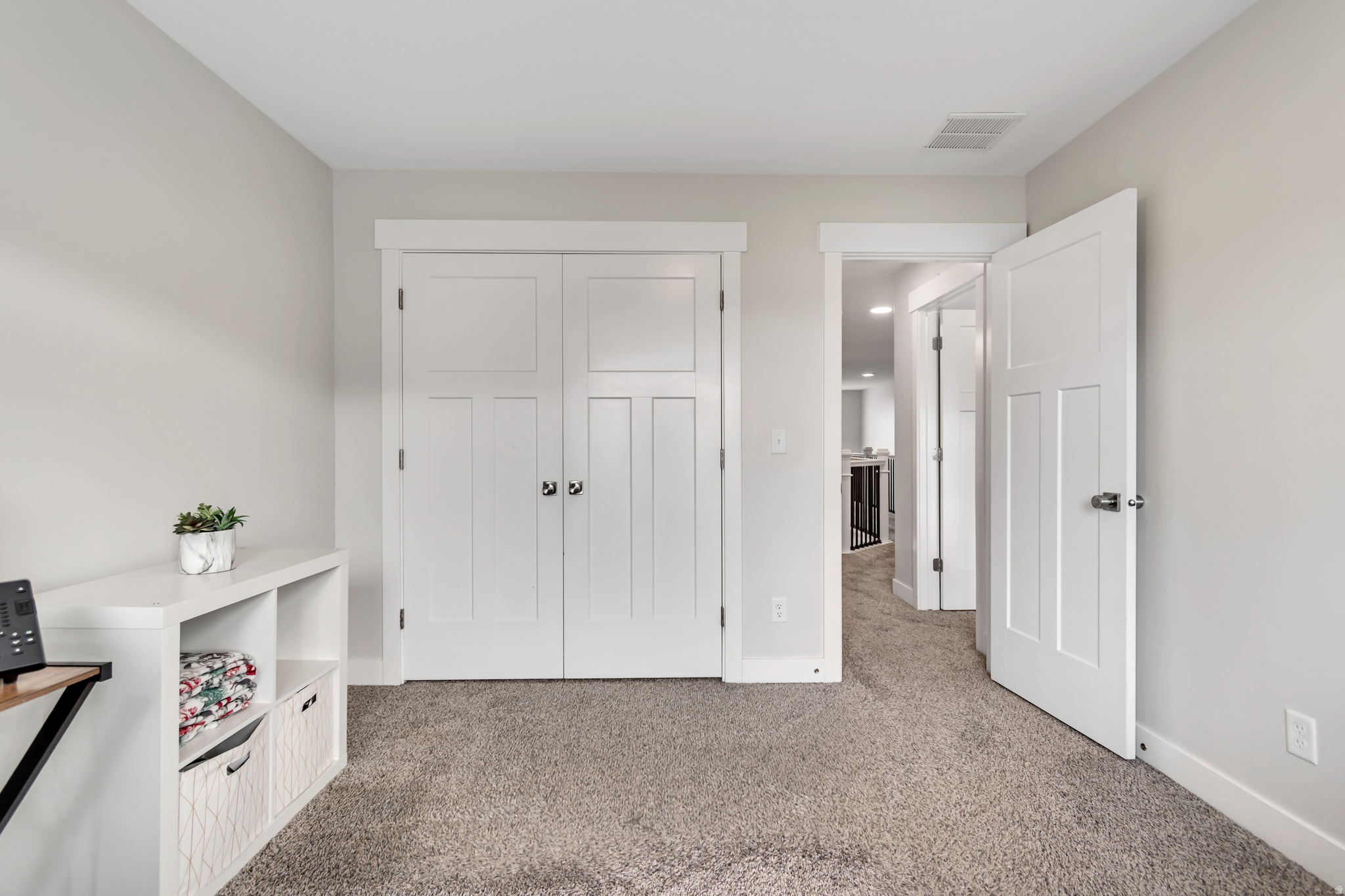 MOUNTAIN RIDGE - Residential