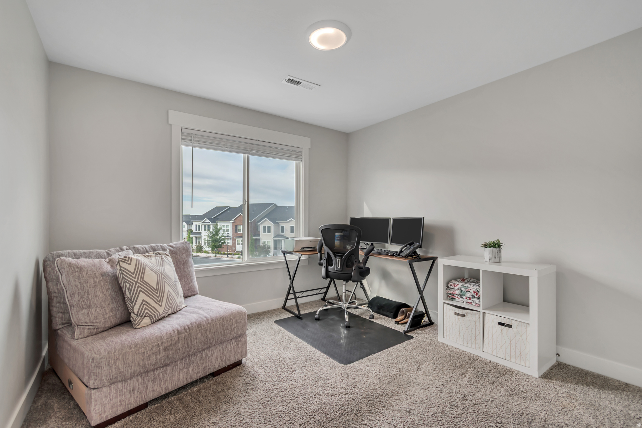 MOUNTAIN RIDGE - Residential