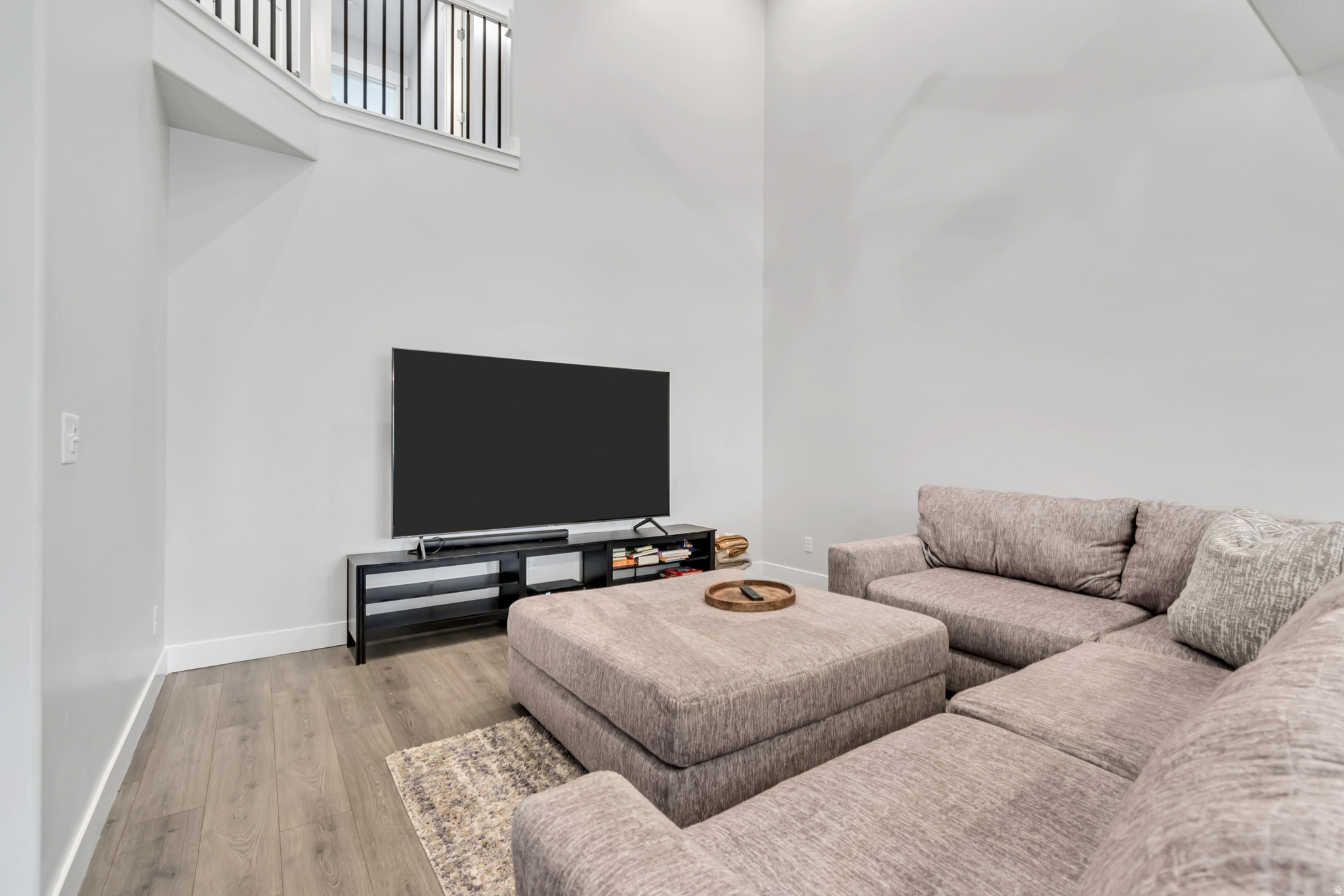 MOUNTAIN RIDGE - Residential