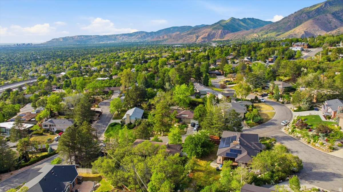 OAKCLIFF PARK - Residential