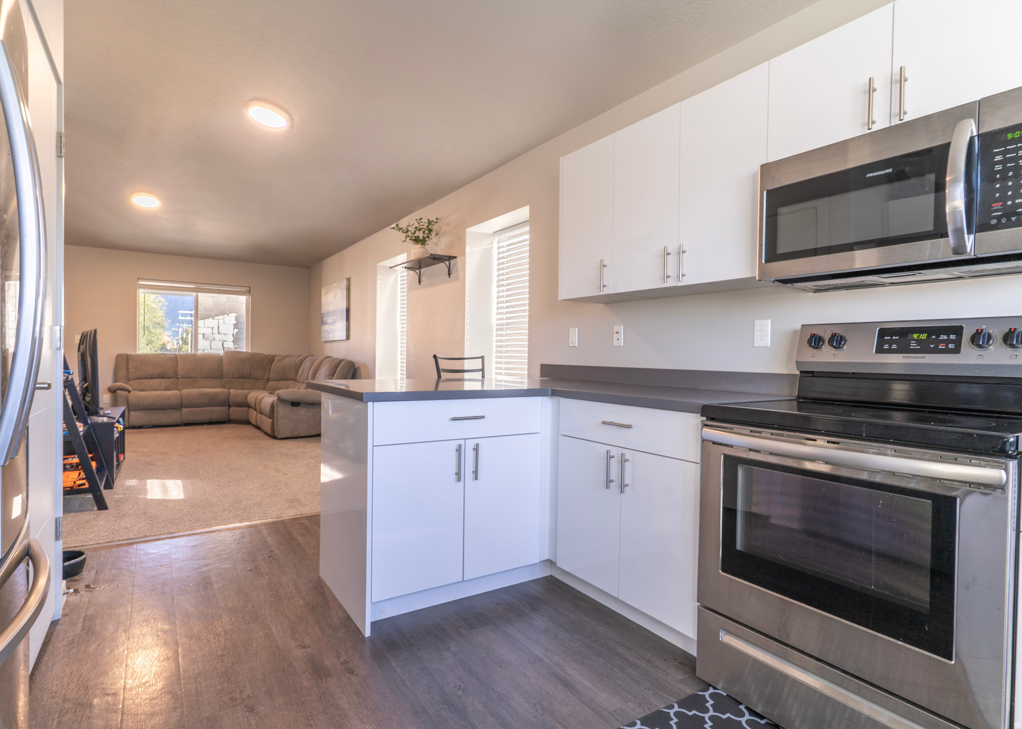RIDGE - Residential