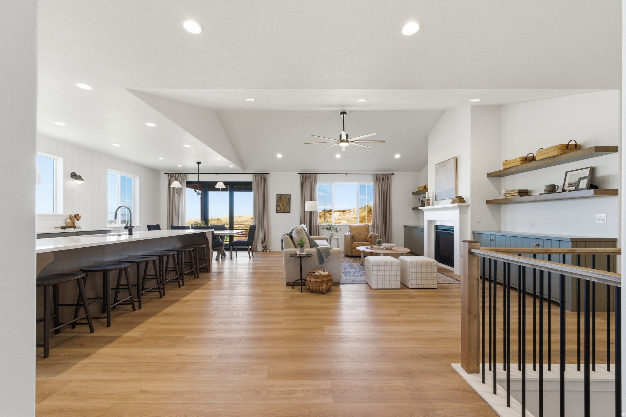 RIDGE - Residential