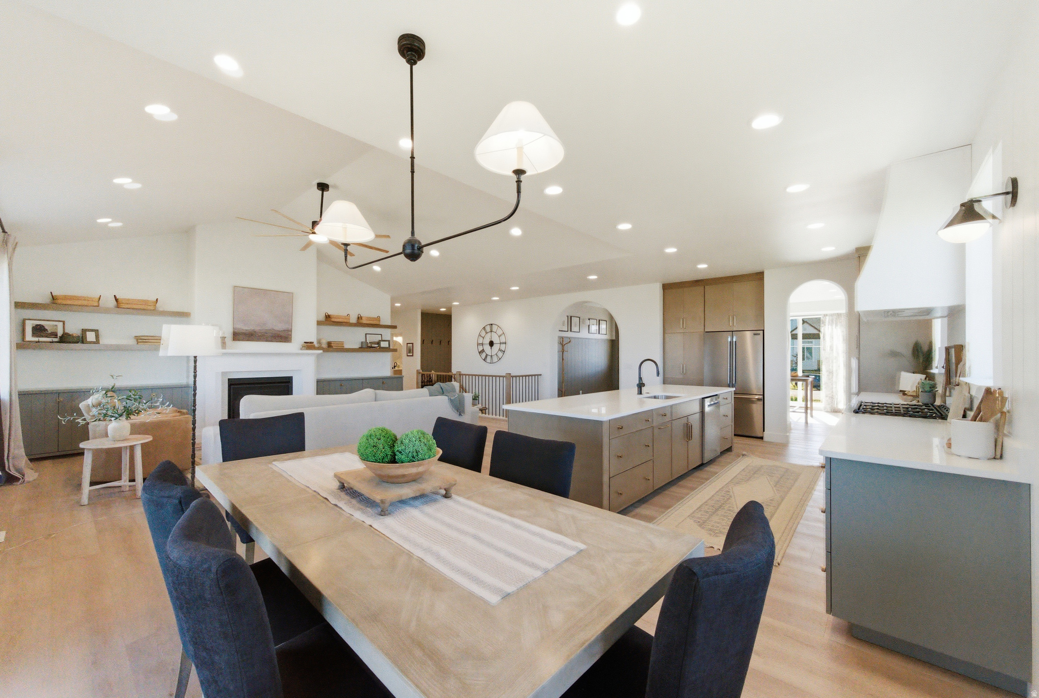 RIDGE - Residential