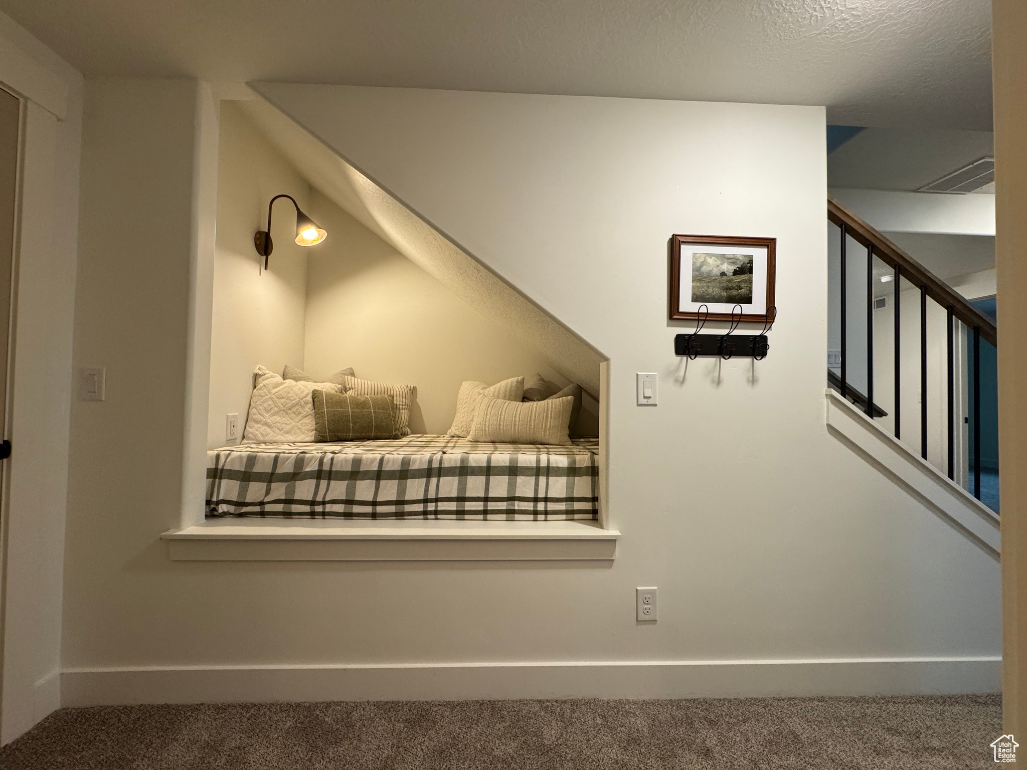 RIDGE - Residential