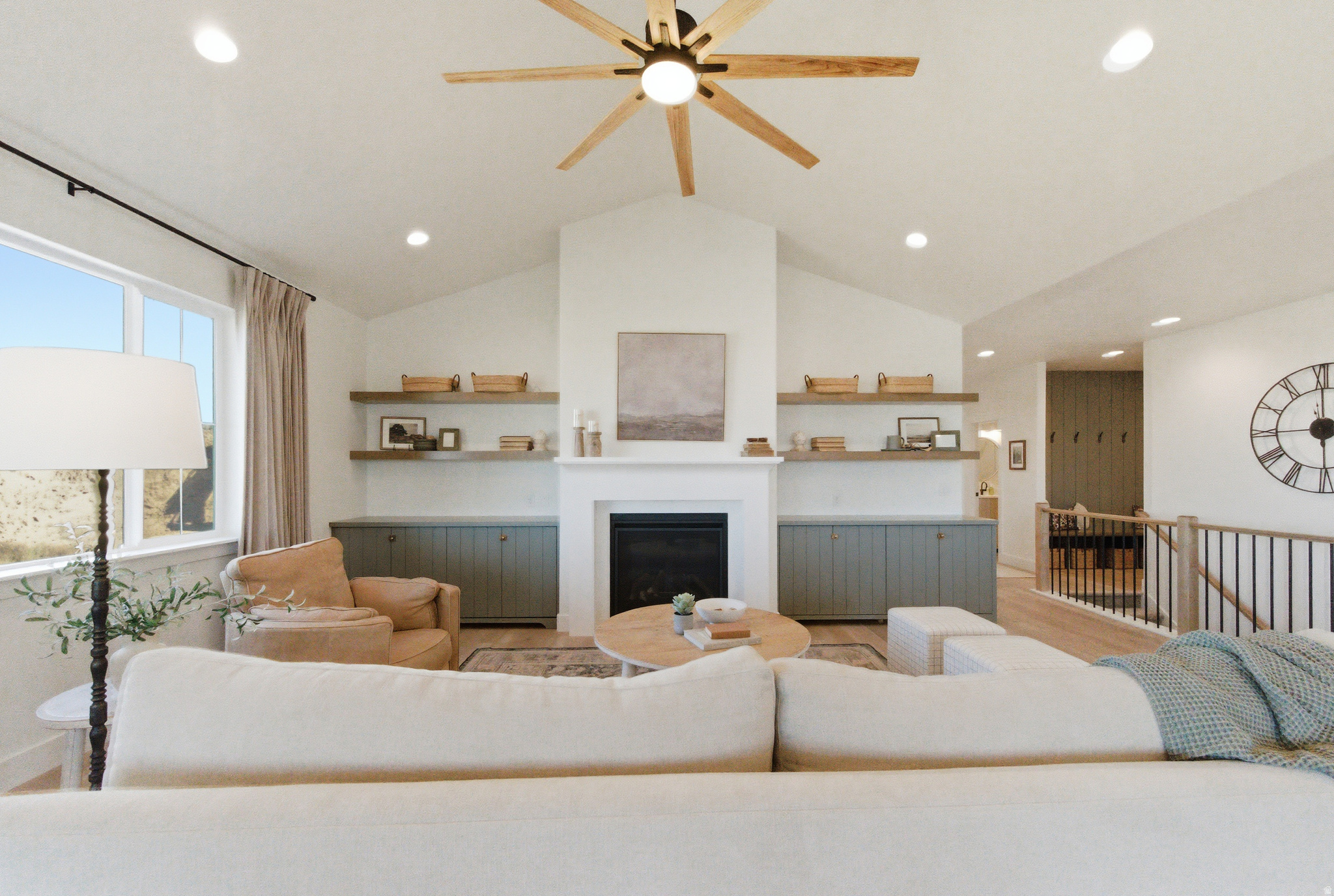RIDGE - Residential