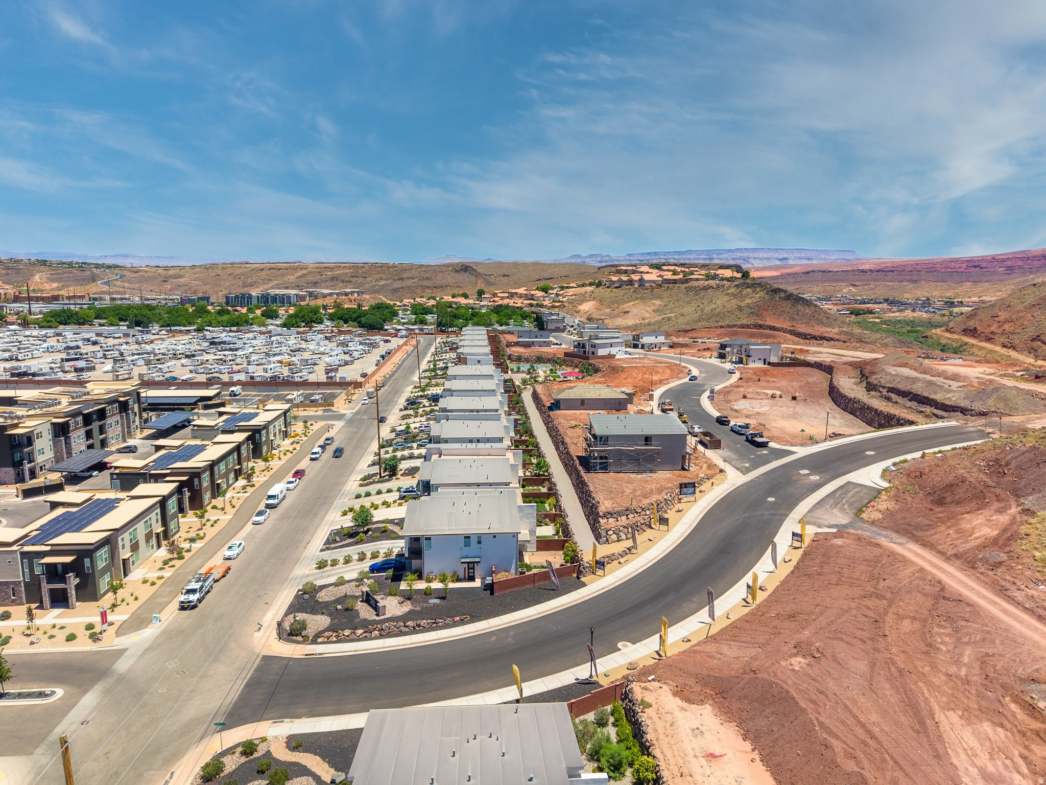 DESERT RIDGE TH 1A & 1B - Residential