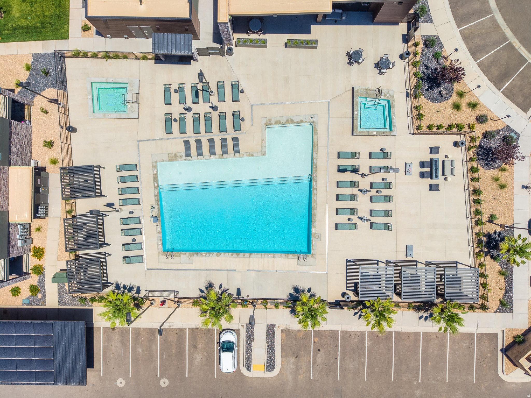 DESERT RIDGE TH 1A & 1B - Residential