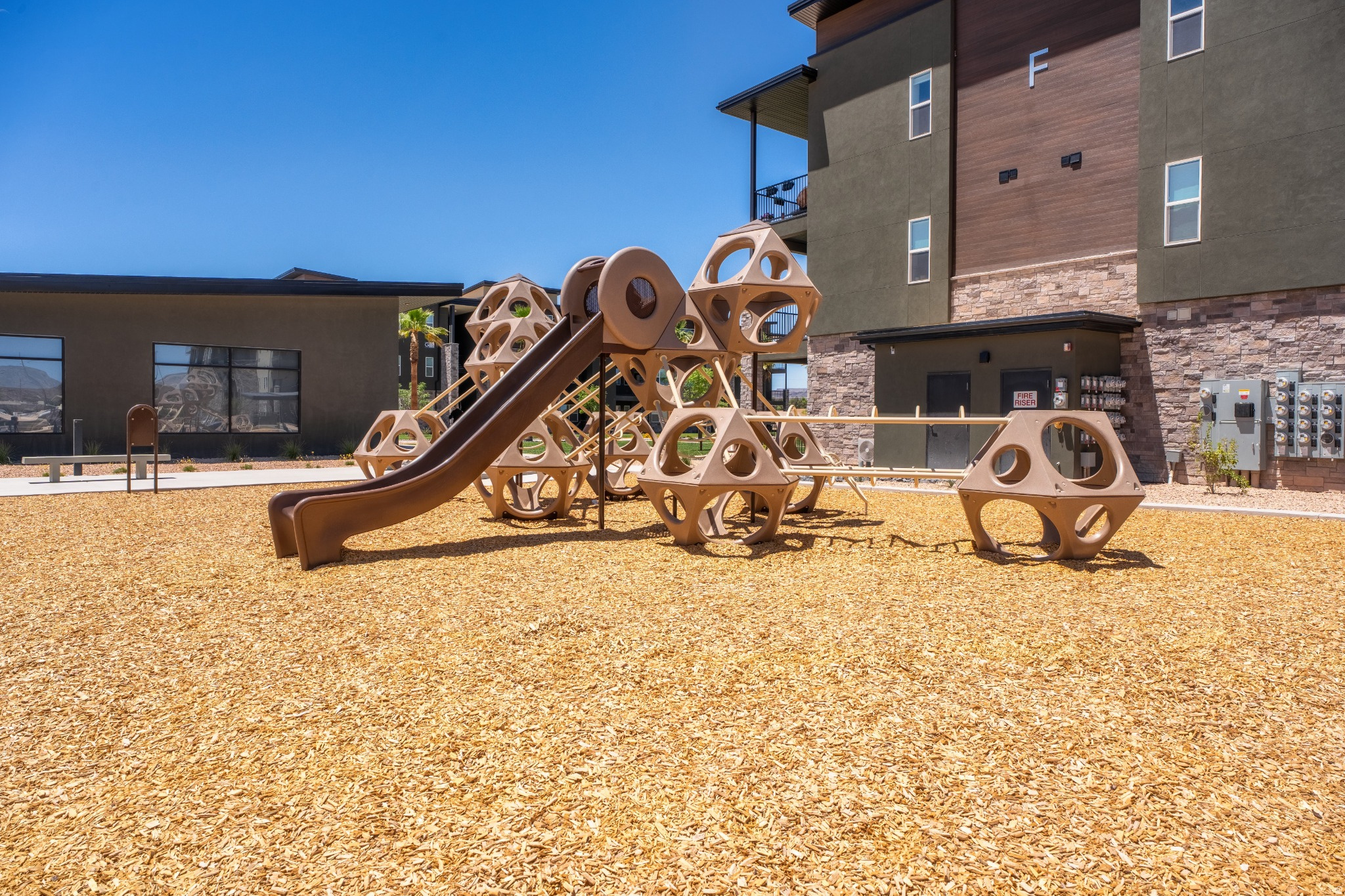 DESERT RIDGE TH 1A & 1B - Residential
