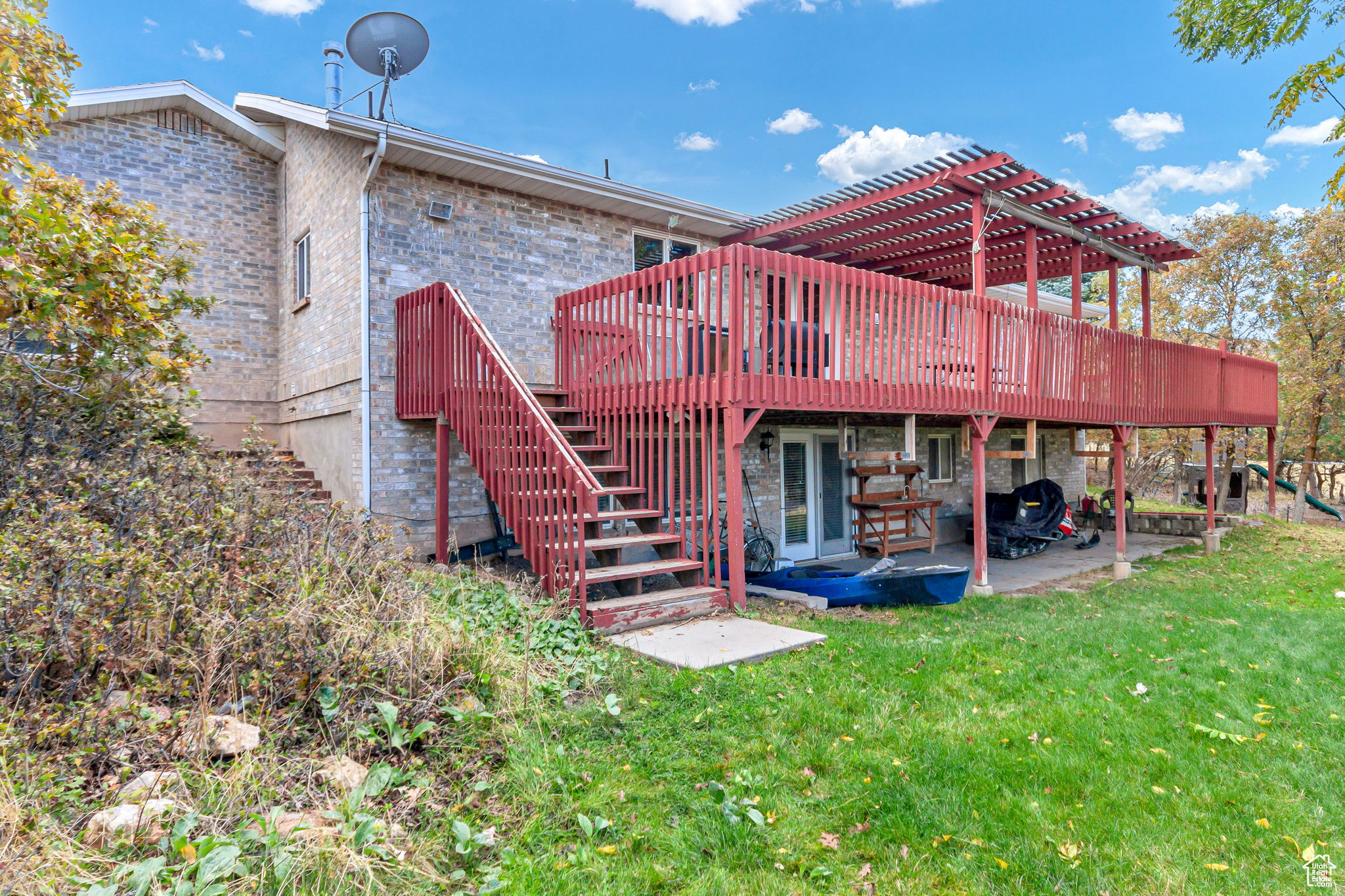 RIDGE - Residential