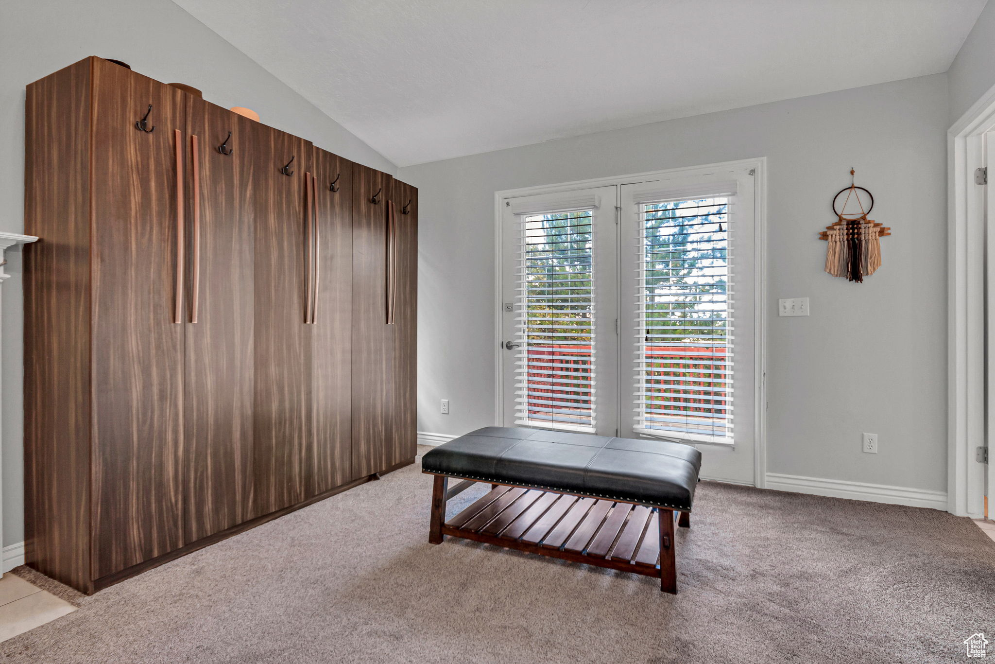 RIDGE - Residential