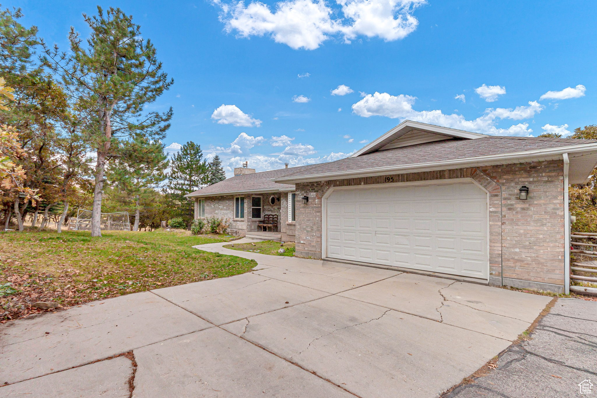 RIDGE - Residential