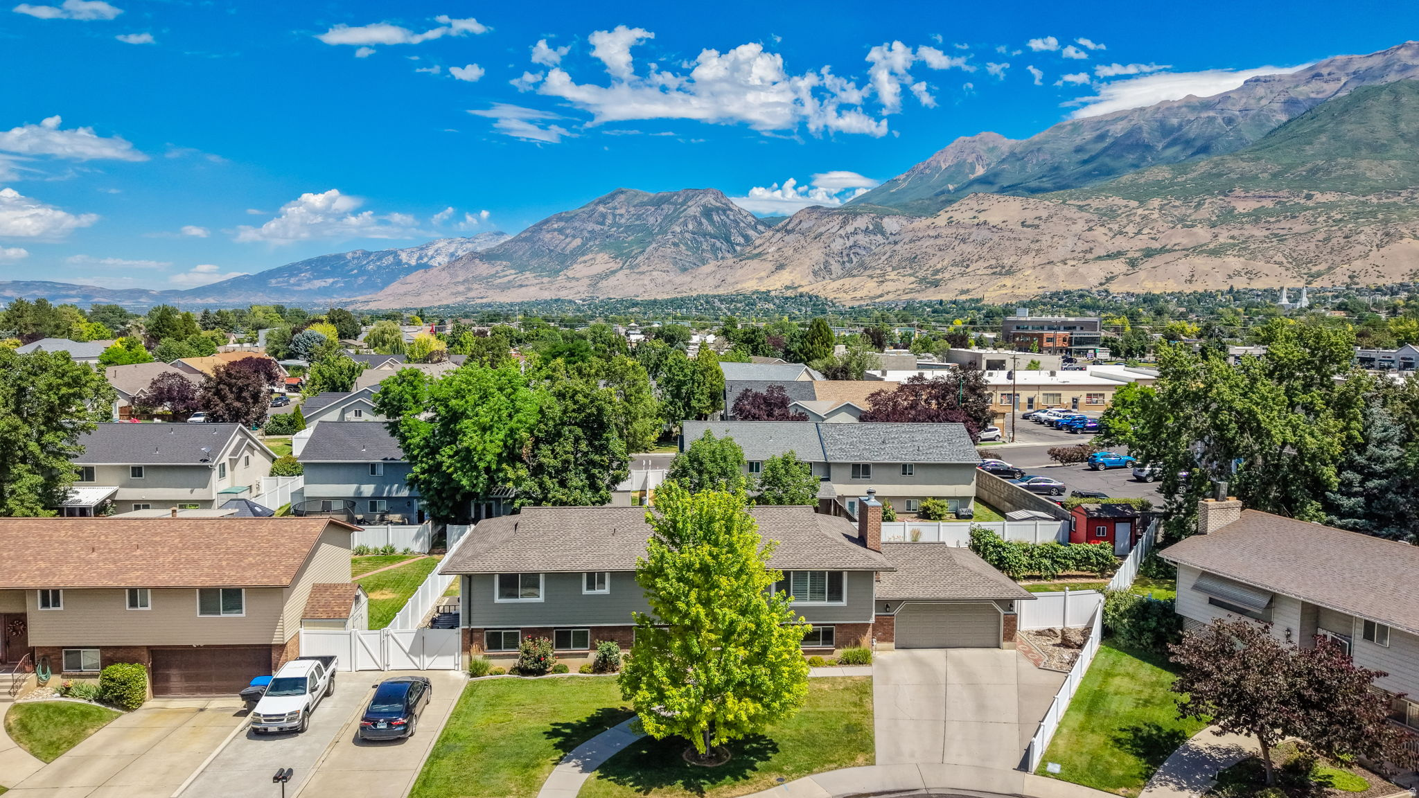 MEADOW CREST - Residential