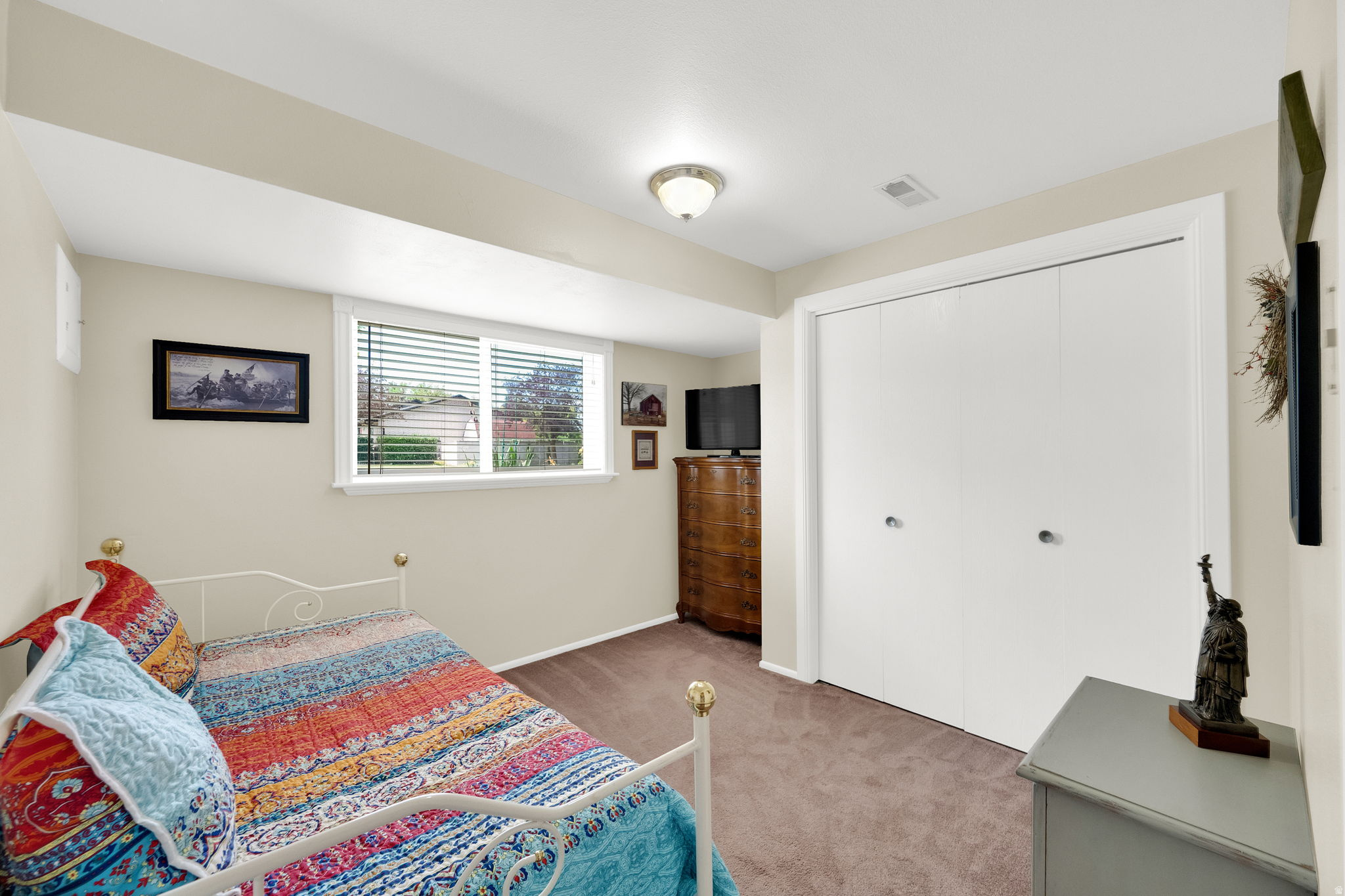 MEADOW CREST - Residential