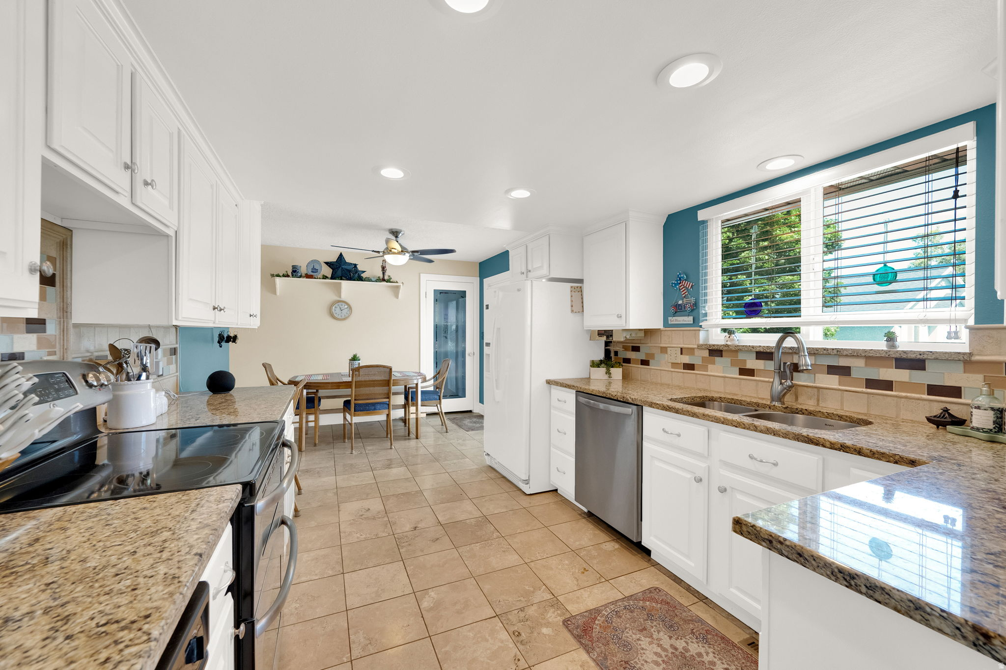 MEADOW CREST - Residential